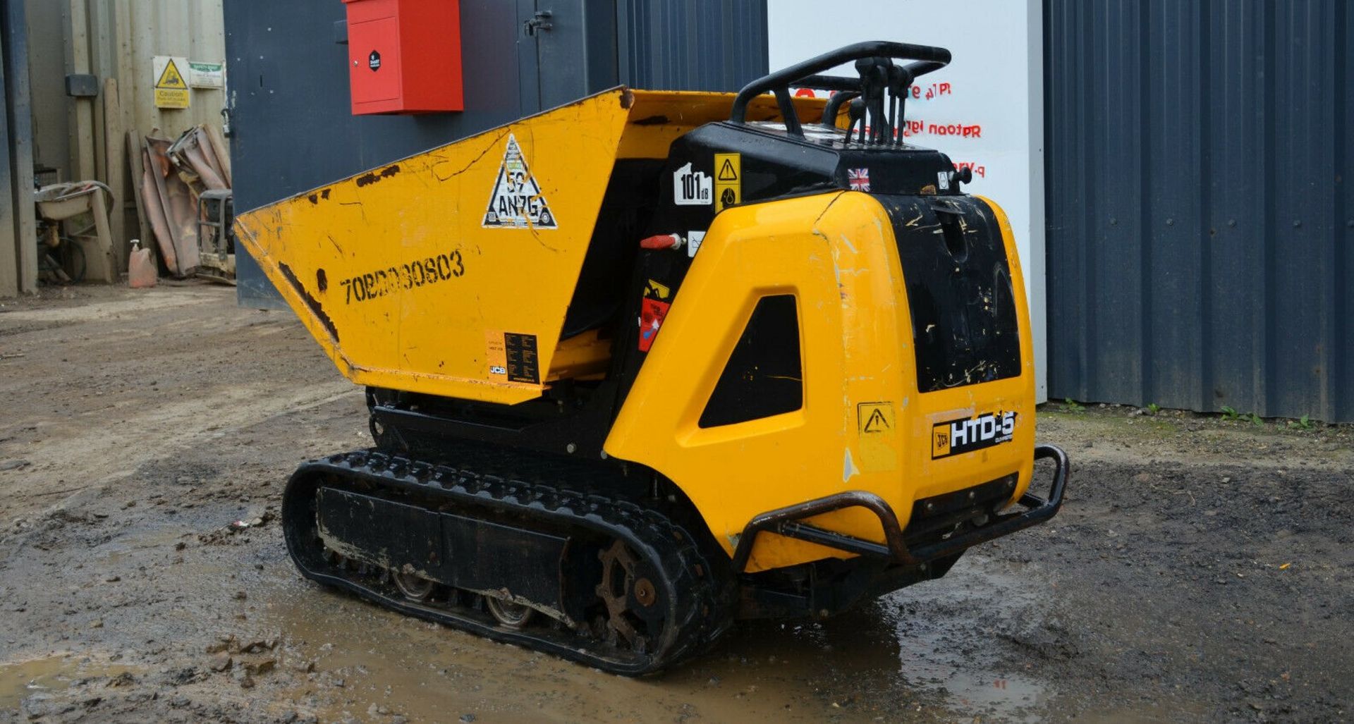 JCB Diesel Tracked Mini Dumpster HTD5 2016 - Image 8 of 12