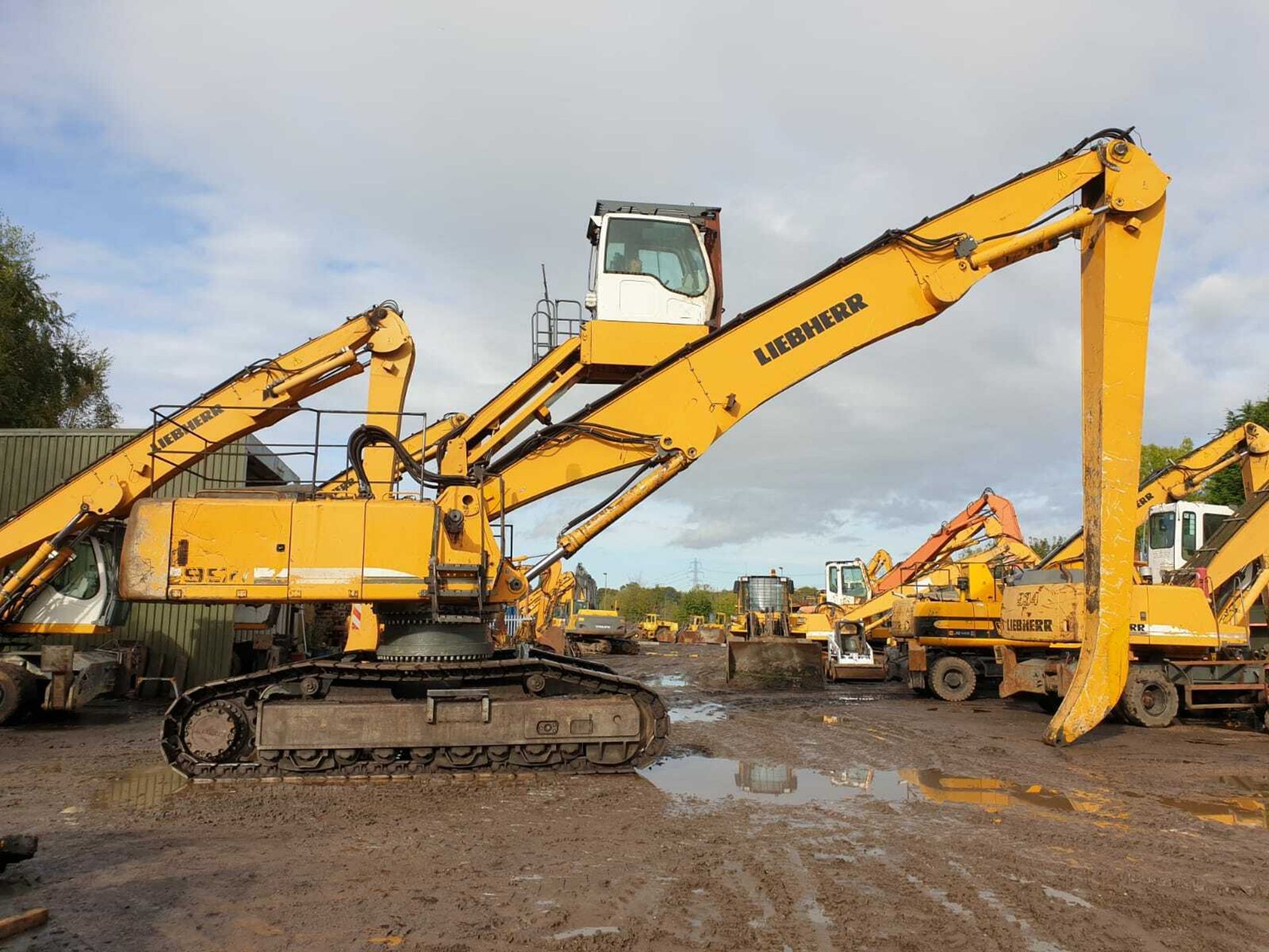 Liebherr 954C Scrap Rehandler 2010 - Image 6 of 6