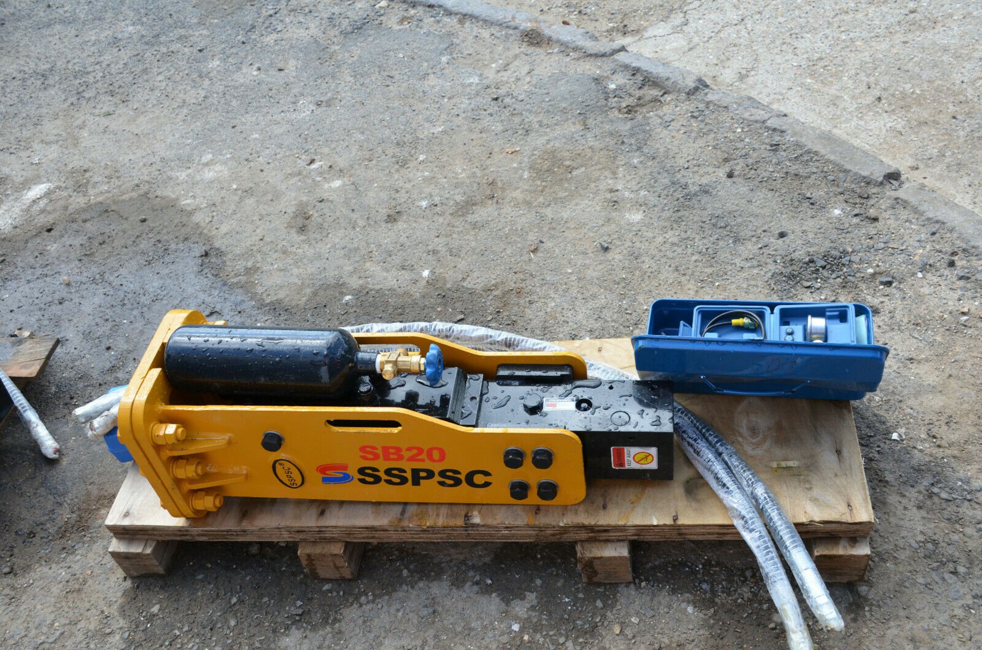 SSPSC SB20 Hydraulic Breaker - Image 5 of 6