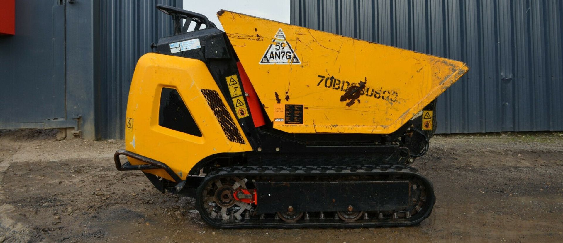 JCB Diesel Tracked Mini Dumpster HTD5 2016