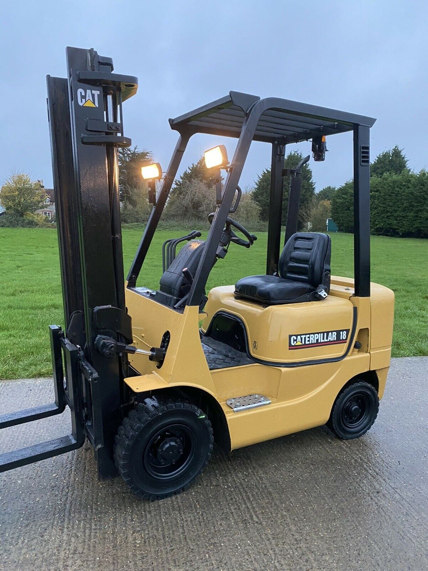 Cat Diesel Forklift - Image 2 of 4