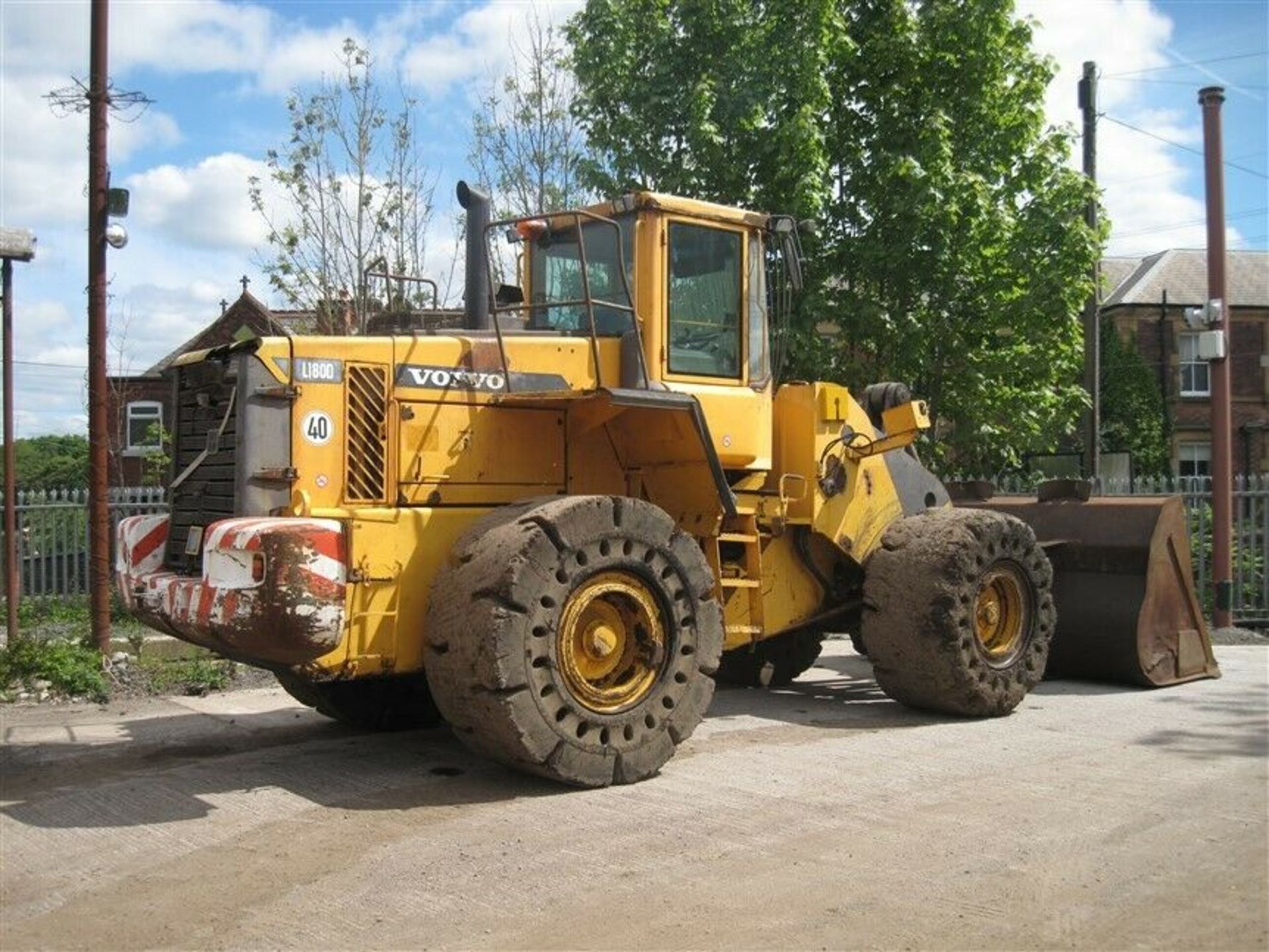 Volvo L180D Loading Shovel 2000 - Image 4 of 8