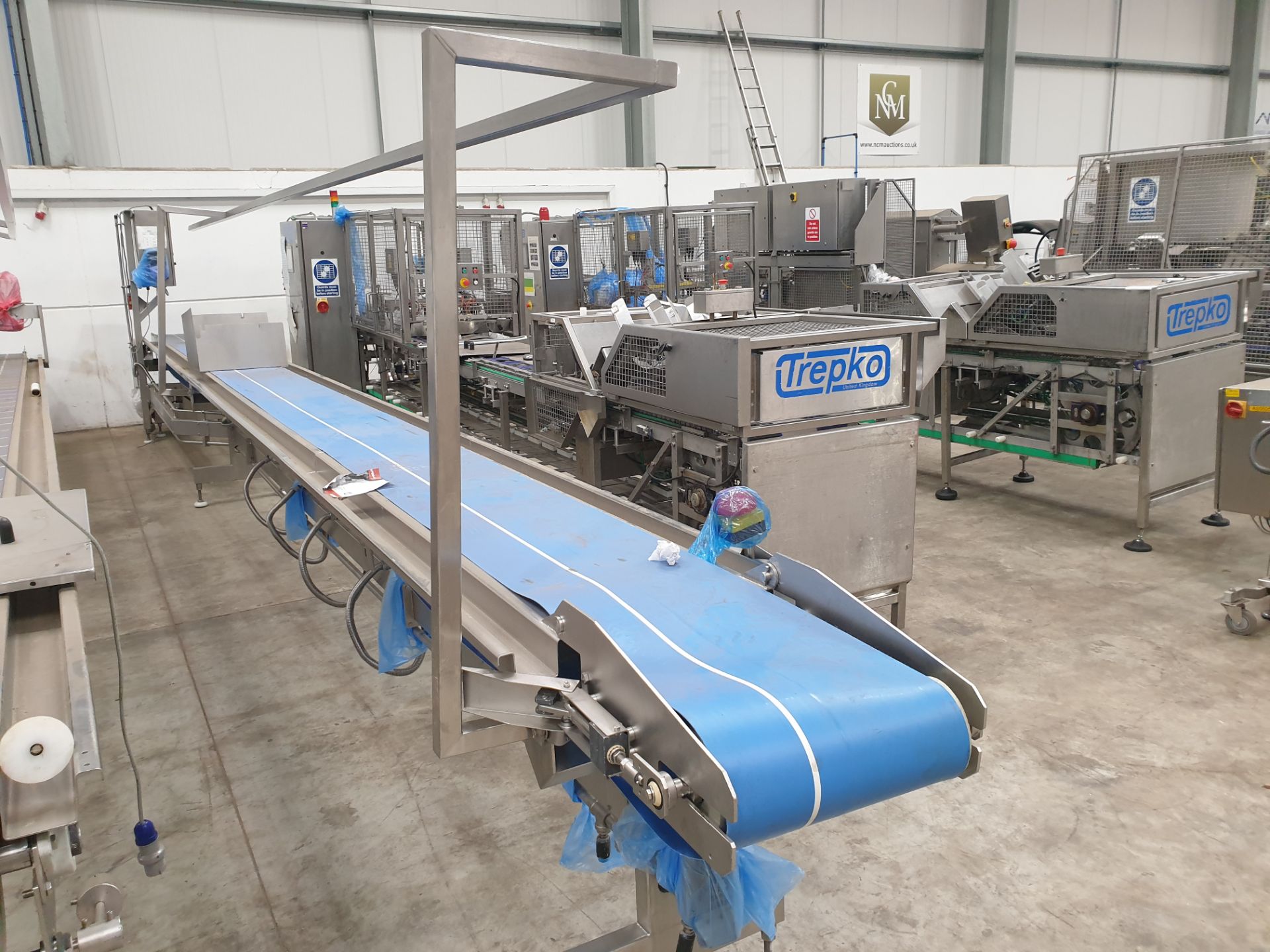 AFT GROTE Continuous Belt Assembly Conveyor with INVERTEC Variable Speed Control - Image 2 of 15