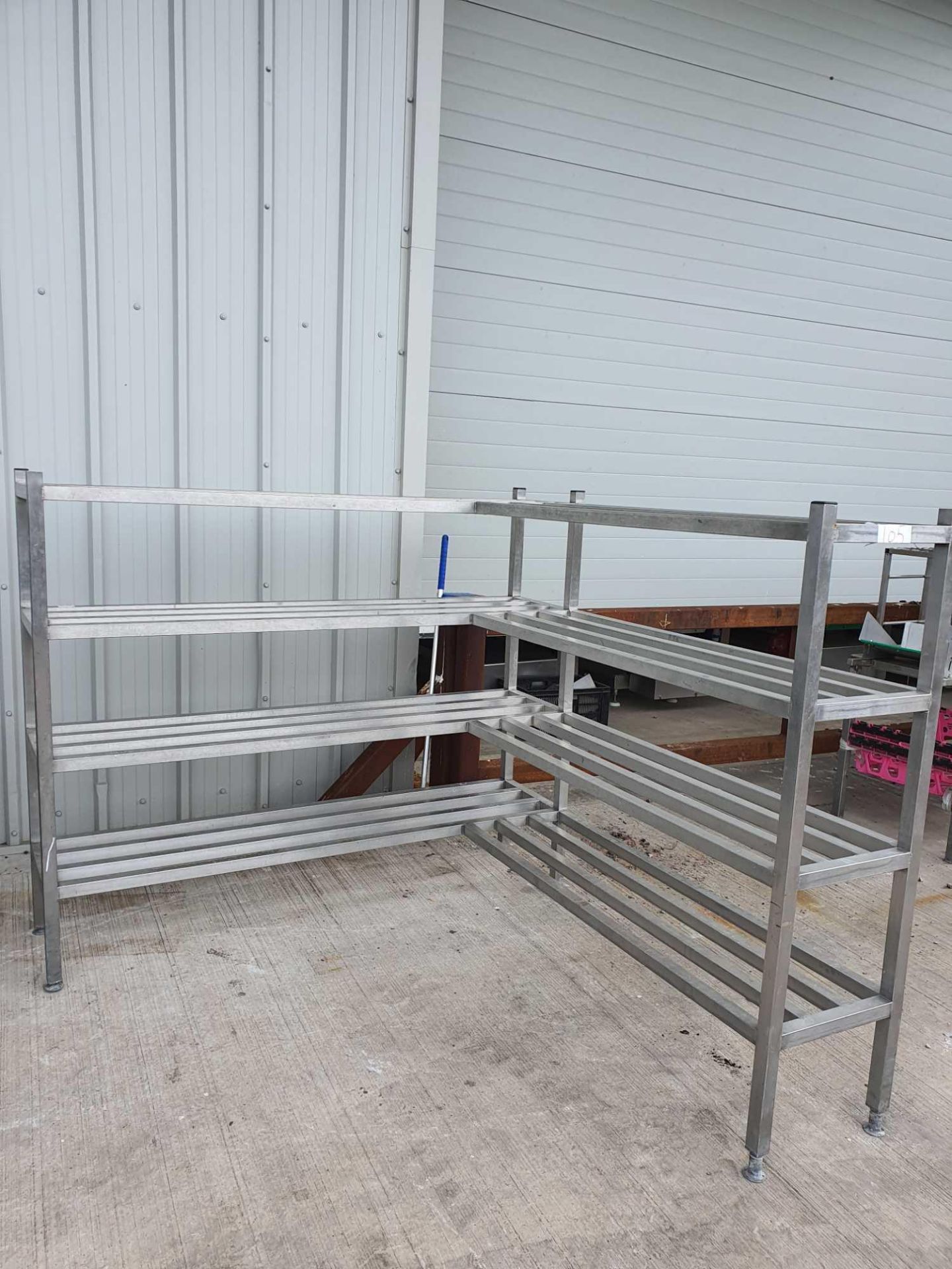 Stainless steel 4 tier corner shelve unit - Image 2 of 2