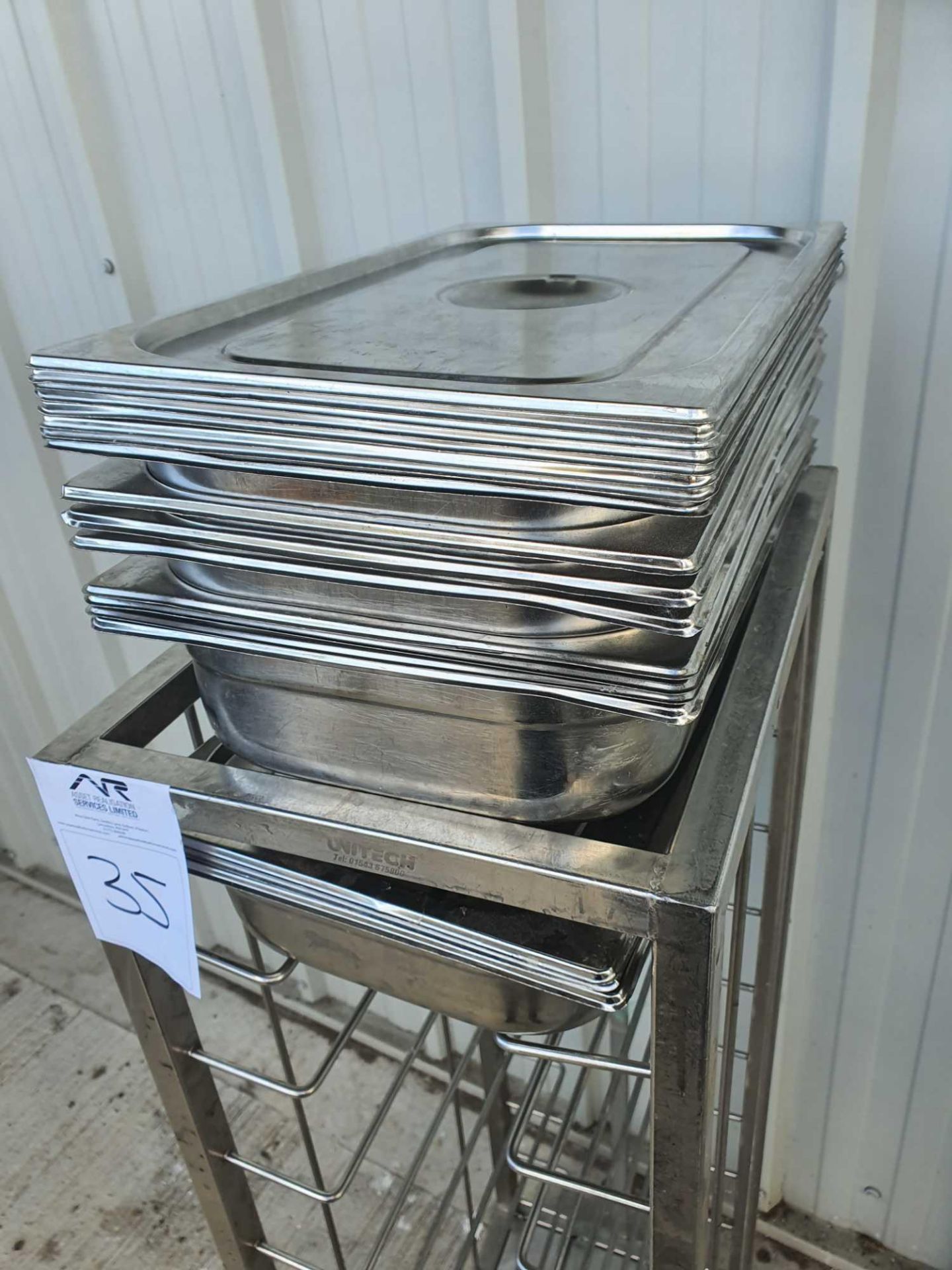 Stainless steel baymarie trolley on wheels with 10 baymaries and lids - Image 3 of 3