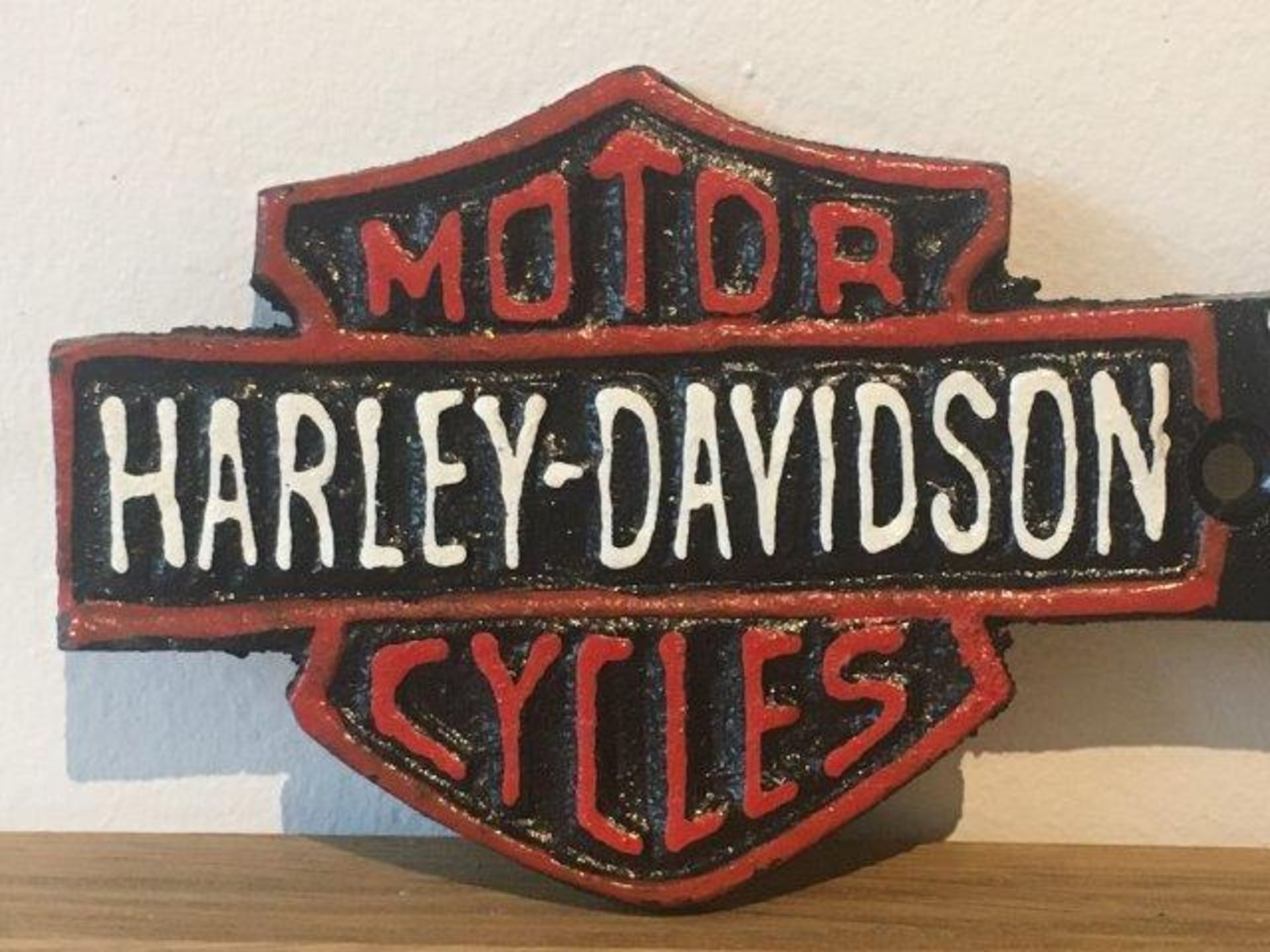 Harley Davidson Motorcycles Cast Iron Workshop Arrow Sign - Image 2 of 4