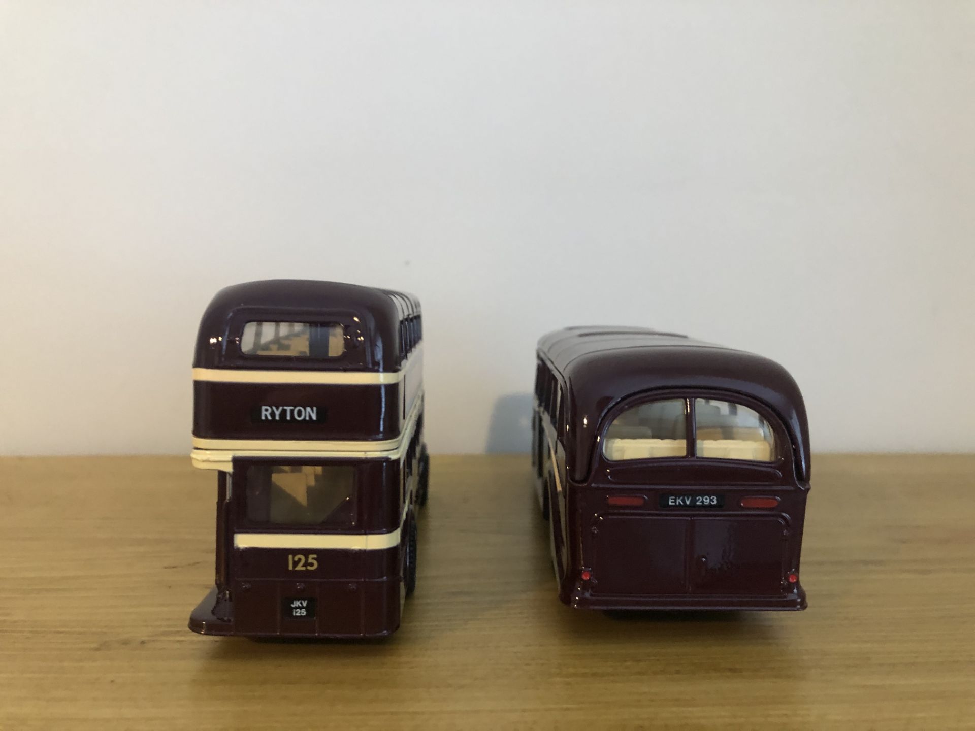 Limited Edition Corgi The Buses Of Coventry - AEC Bus & Bedford OB Coach - Image 5 of 6