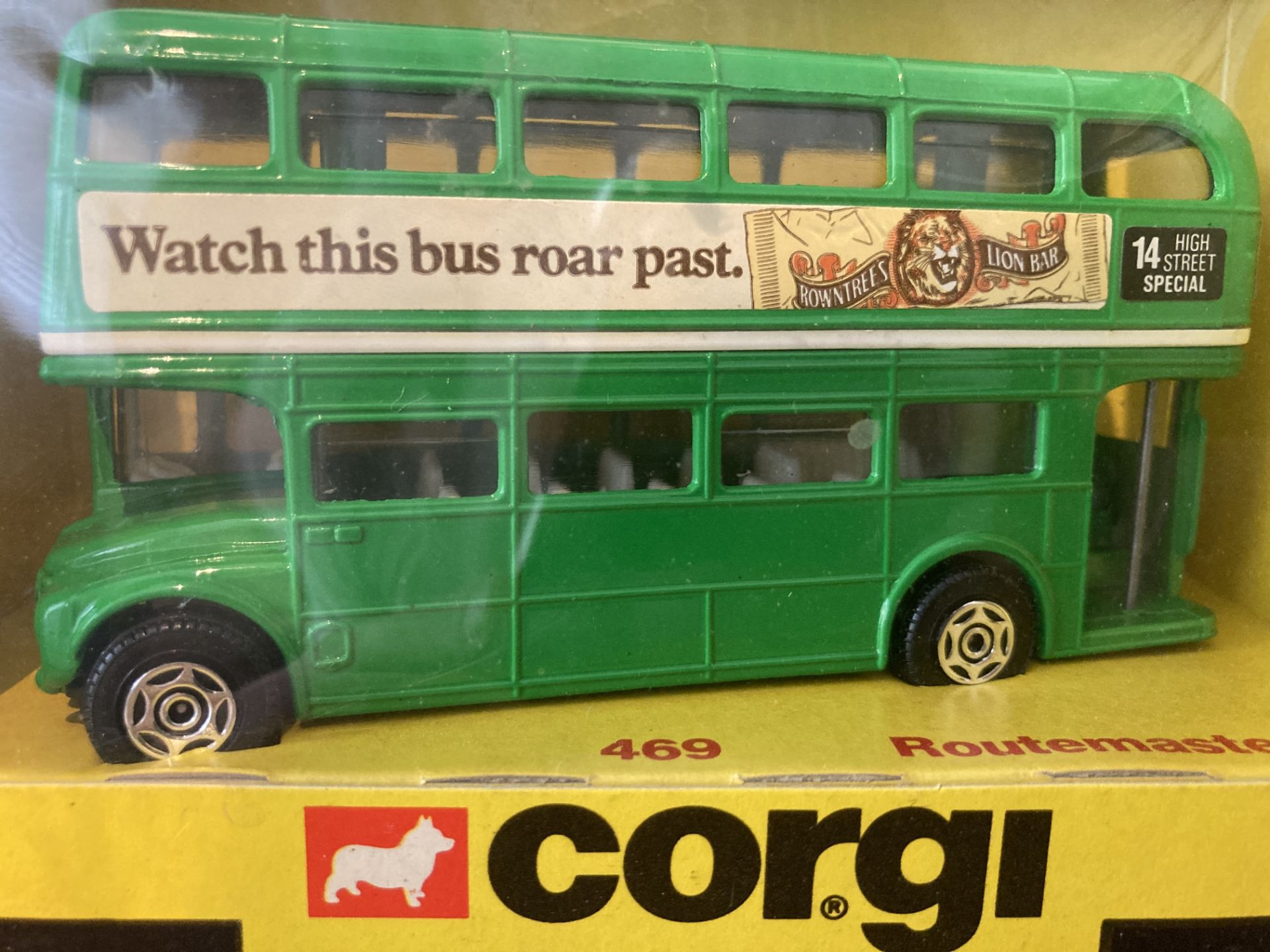 Corgi London Transport, Green Watch This Bus Roar Past Routemaster - 469 - Image 2 of 4