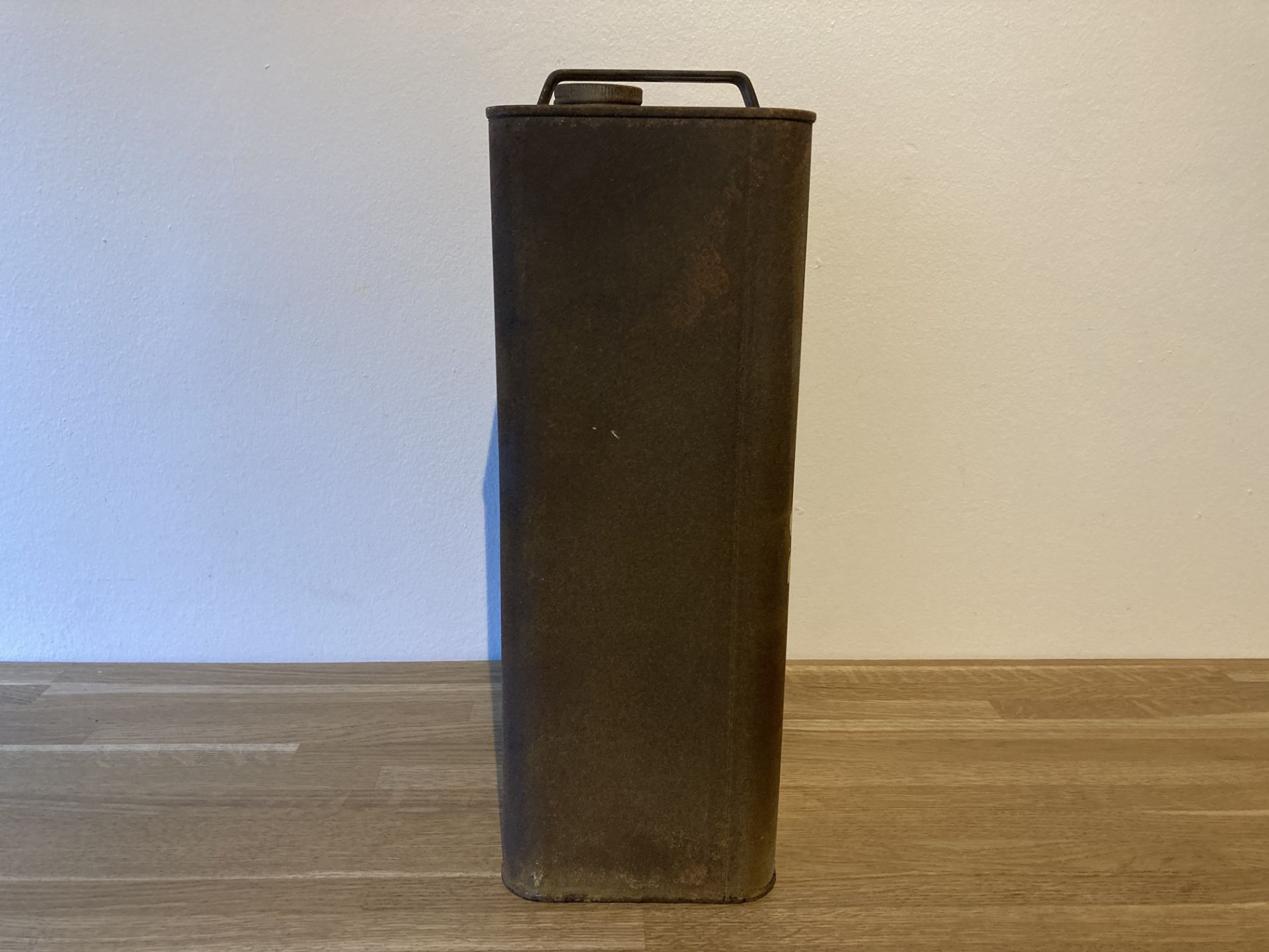 Shell Motor Oil Can - Image 6 of 6