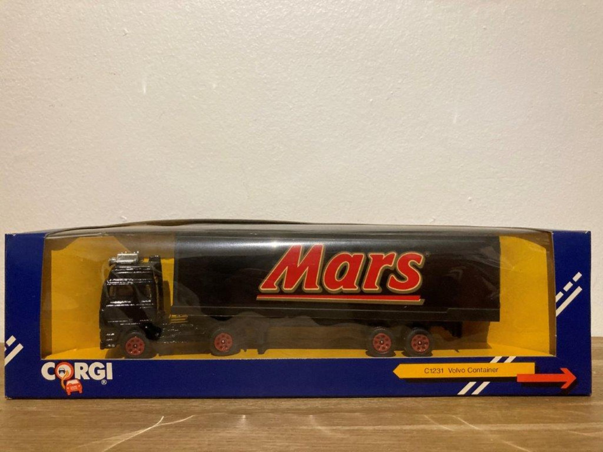Corgi Mars Volvo Container - C1231
