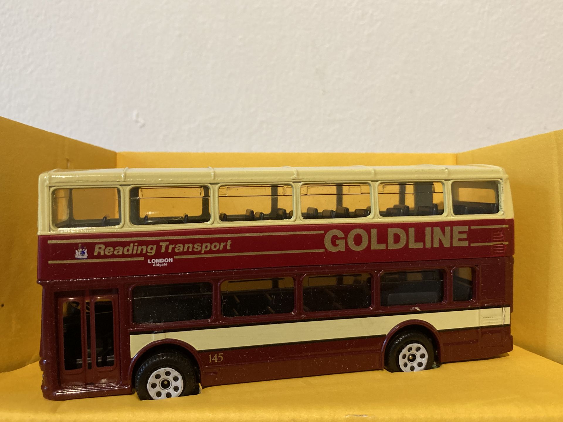 Corgi Metro Bus Goldline - C675-2 - Image 2 of 3