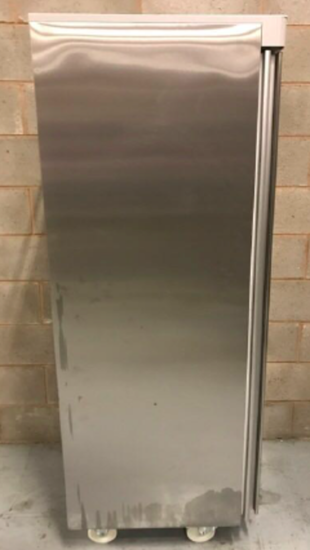 Compact 410 Refrigerator K 410 RG C 6N - Image 7 of 9