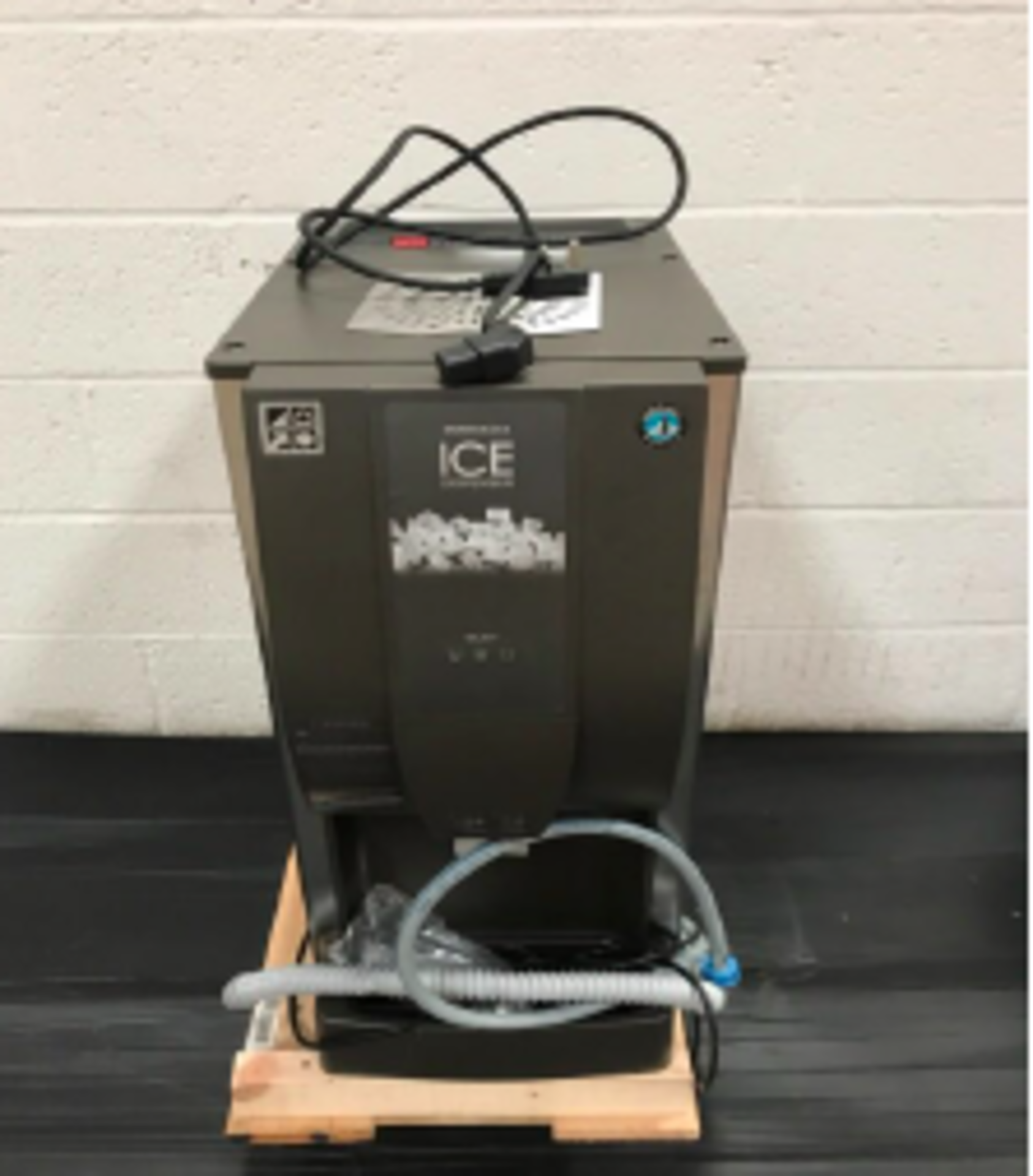 Ice/water Dispense DCM-120KE(EU) - Image 3 of 8