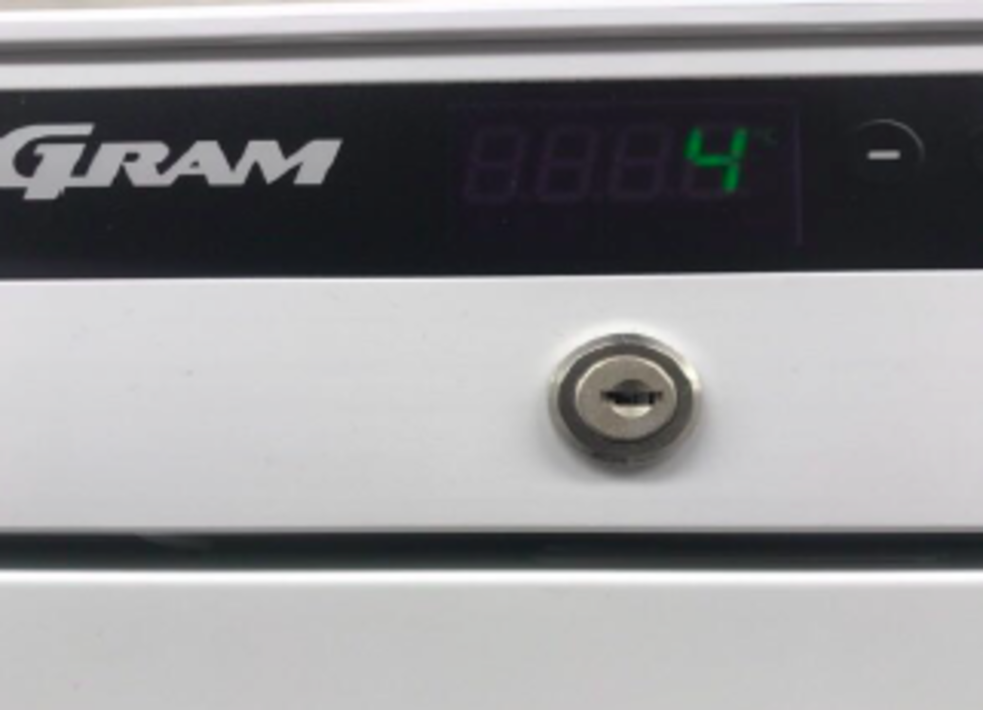 Compact 410, Refrigerator K 410 LG C 6W - Image 3 of 11