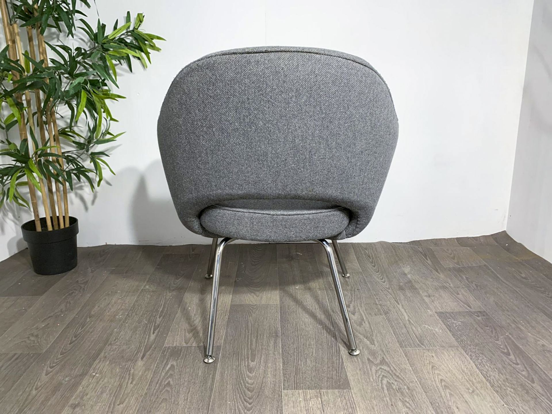 Grey Fabric Commercial Grade Chair with Chrome Legs x2 - Image 3 of 9