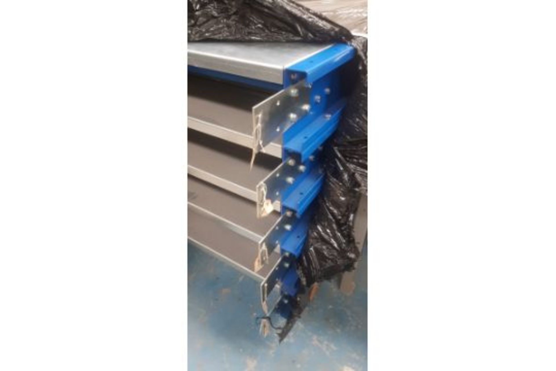 Heavy Mechanical Line (Parcel Conveyor) System - Image 12 of 22