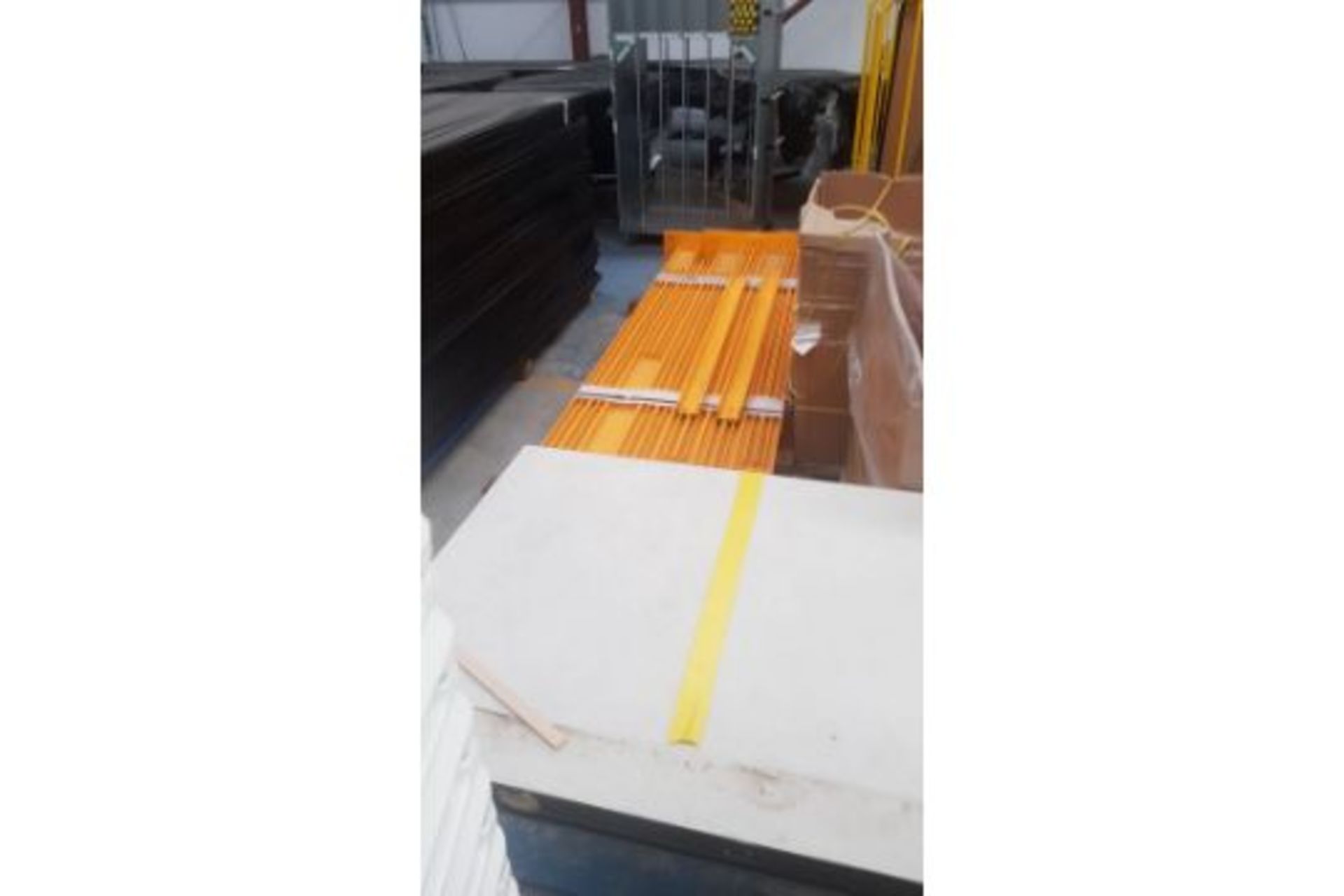 Heavy Mechanical Line (Parcel Conveyor) System - Image 11 of 22