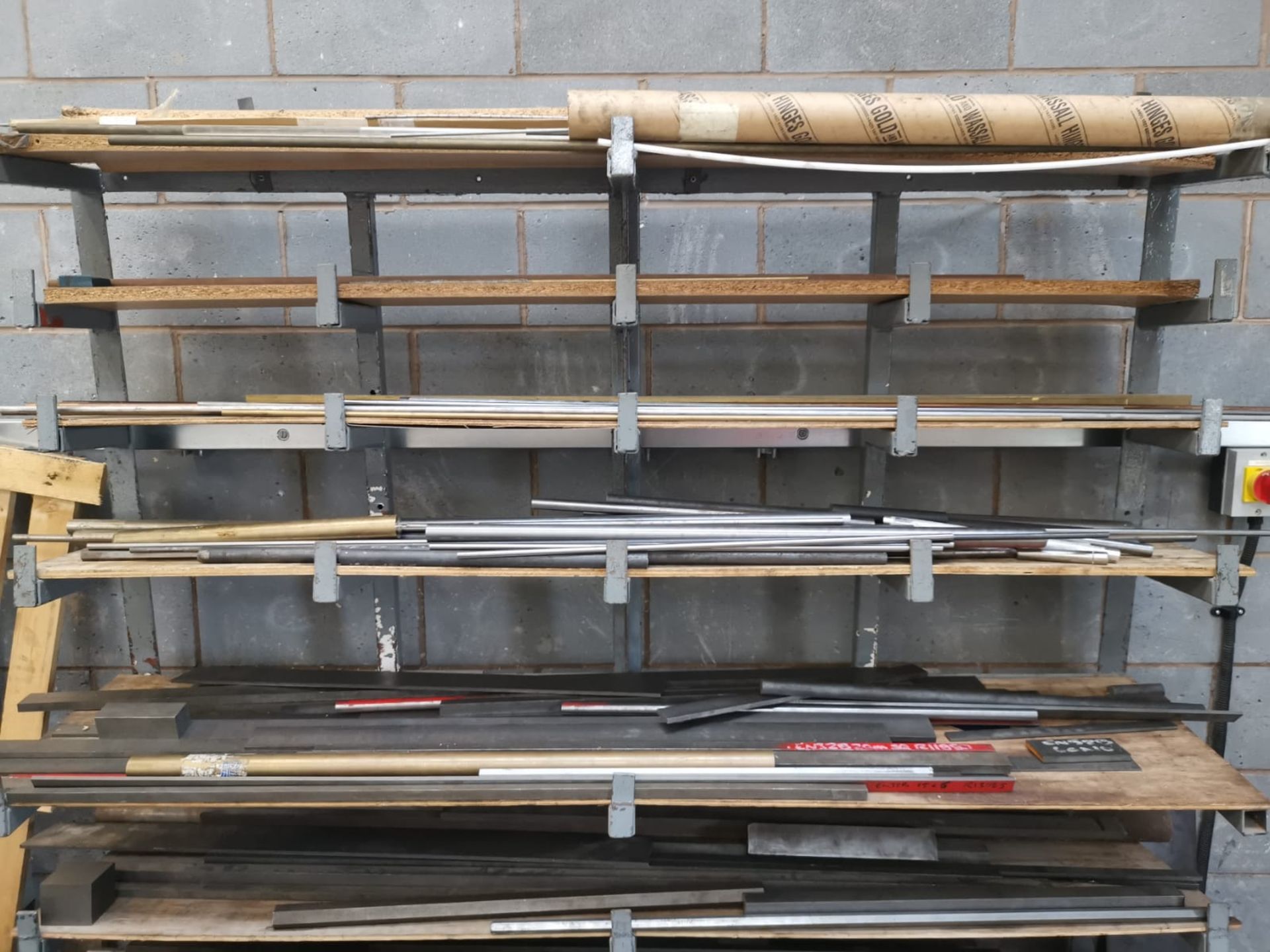 Steel Racking with Various Metal Sheeting