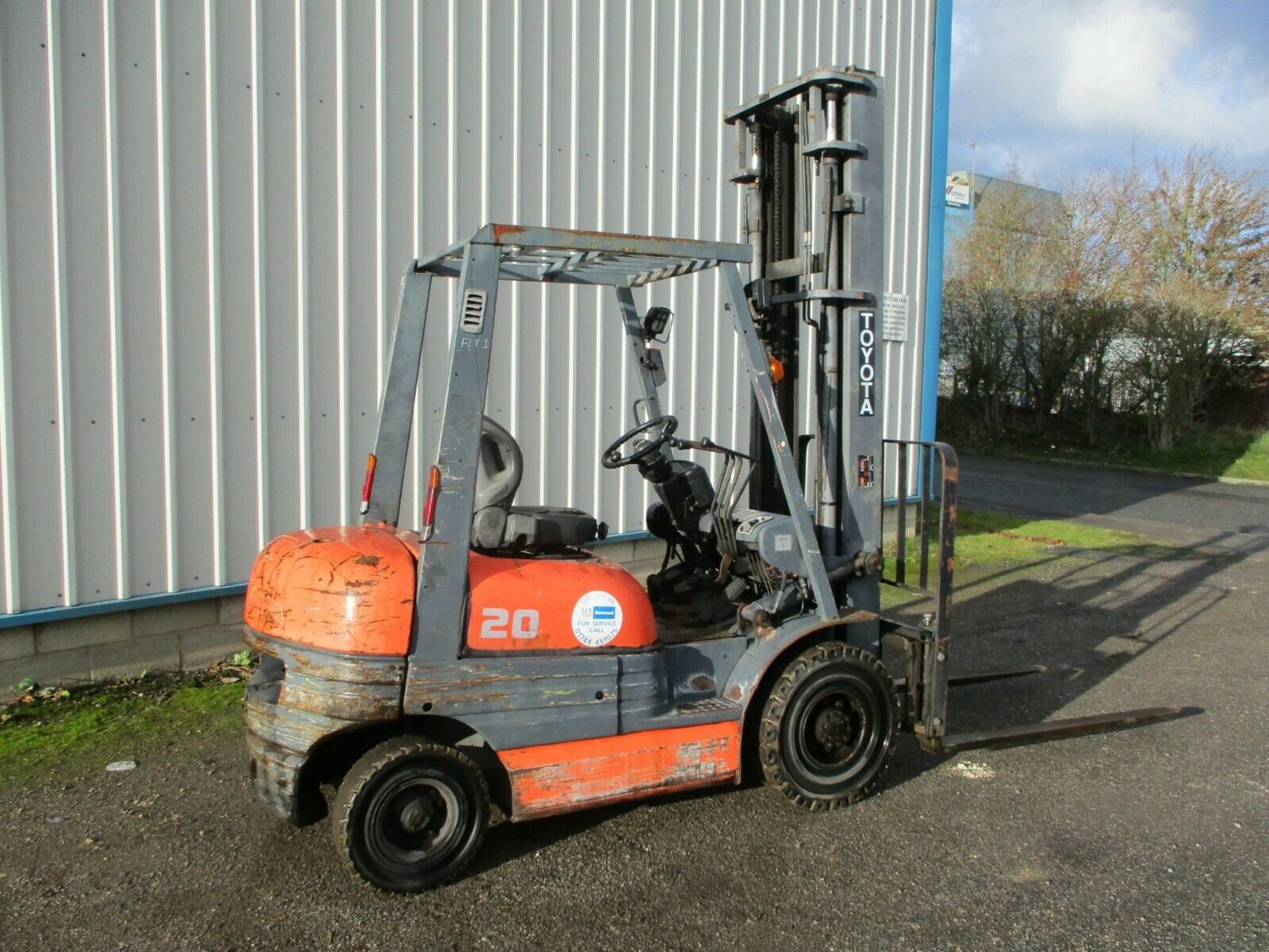 Toyota 6FD20 Forklift - Image 2 of 12