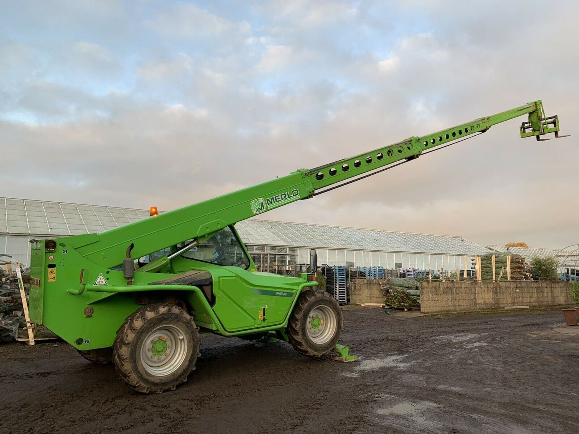 Merlo P40.17 Telehandler