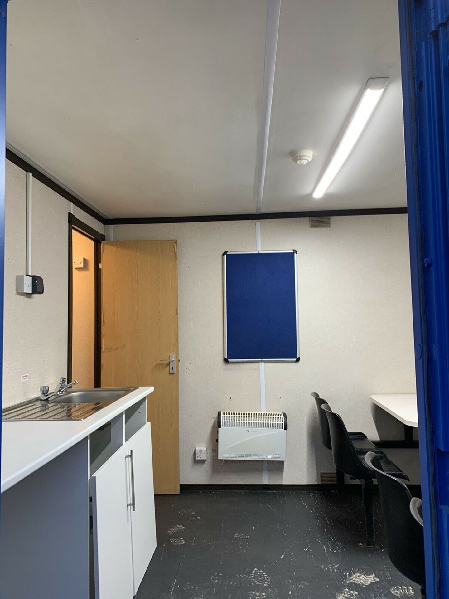 Welfare Unit Site Office Portable Cabin Canteen Toilet - Image 4 of 10