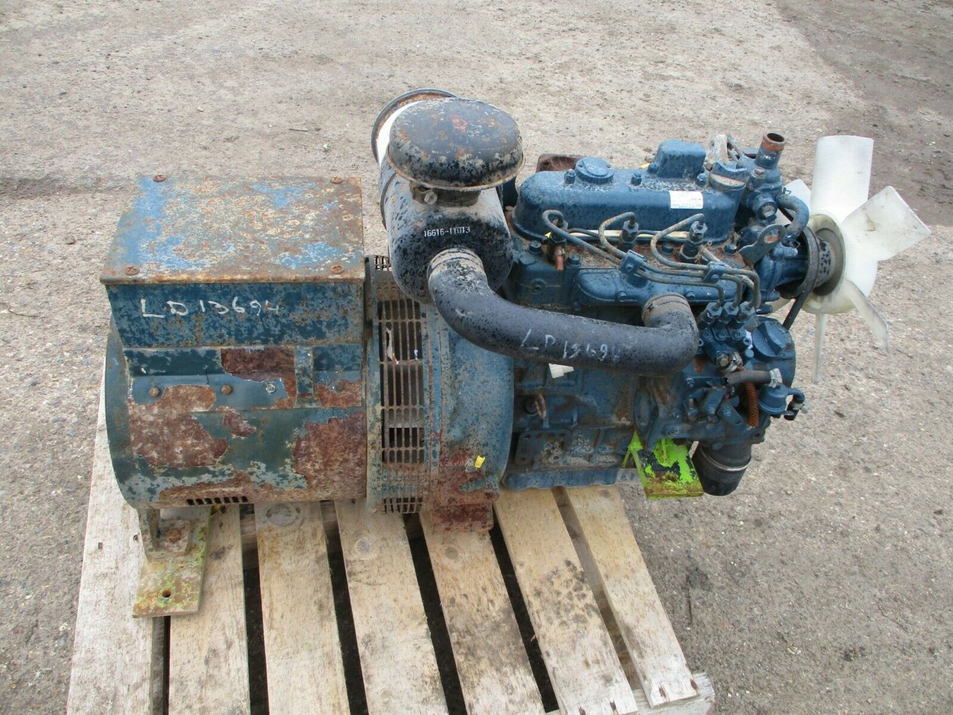 Kubota D905 Engine - Image 3 of 6