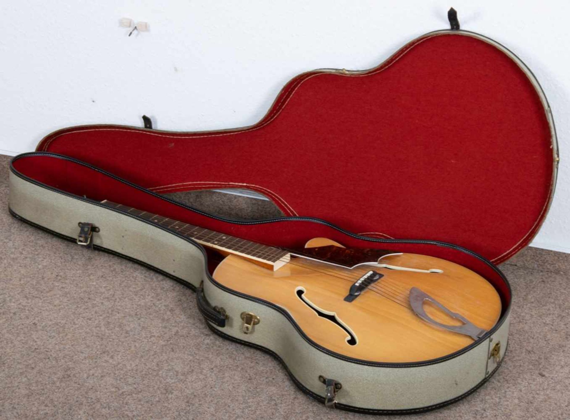 FRAMUS ARCHTOP MISSOURI JAZZ GITARRE der 1960er/70er Jahre in orig. Transportkoffer. Ungeprüft. - Bild 3 aus 10