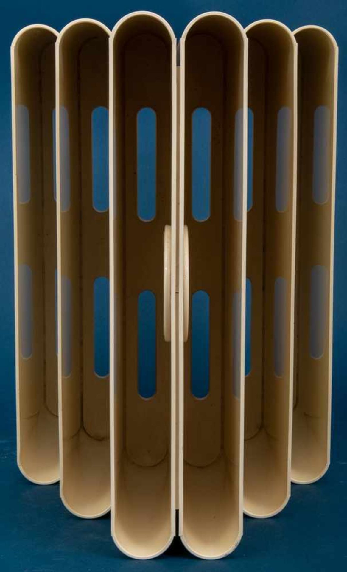 Modulares BMP "COMBI" LEUCHTER Set, insgesamt 18 Kerzenständer & 1 passende Ablageschale, - Image 6 of 7