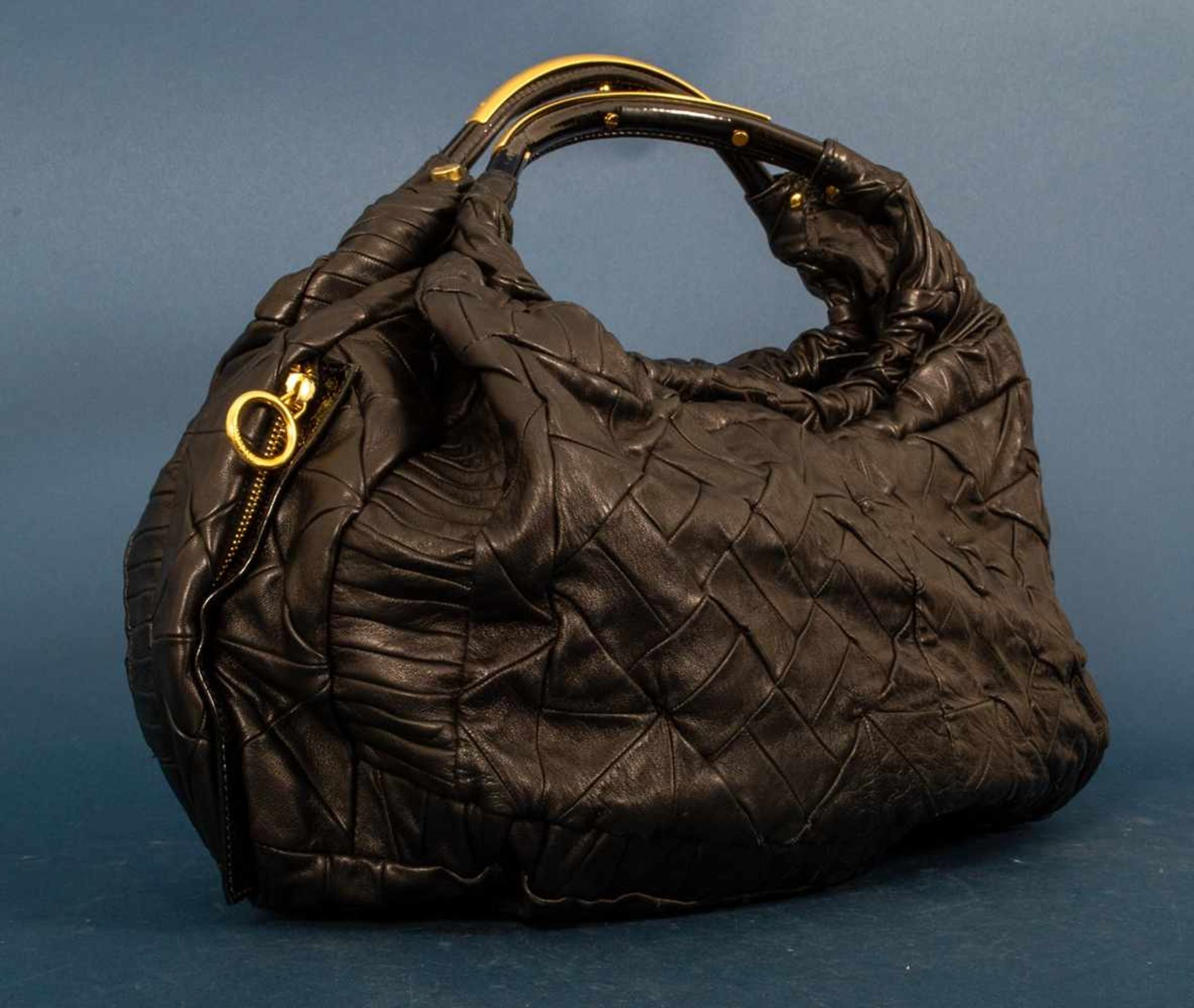 "ROBERTO CAVALLI" - exklusive Damenhandtasche/Carrybag. Schwarzes Leder mit vergoldeten