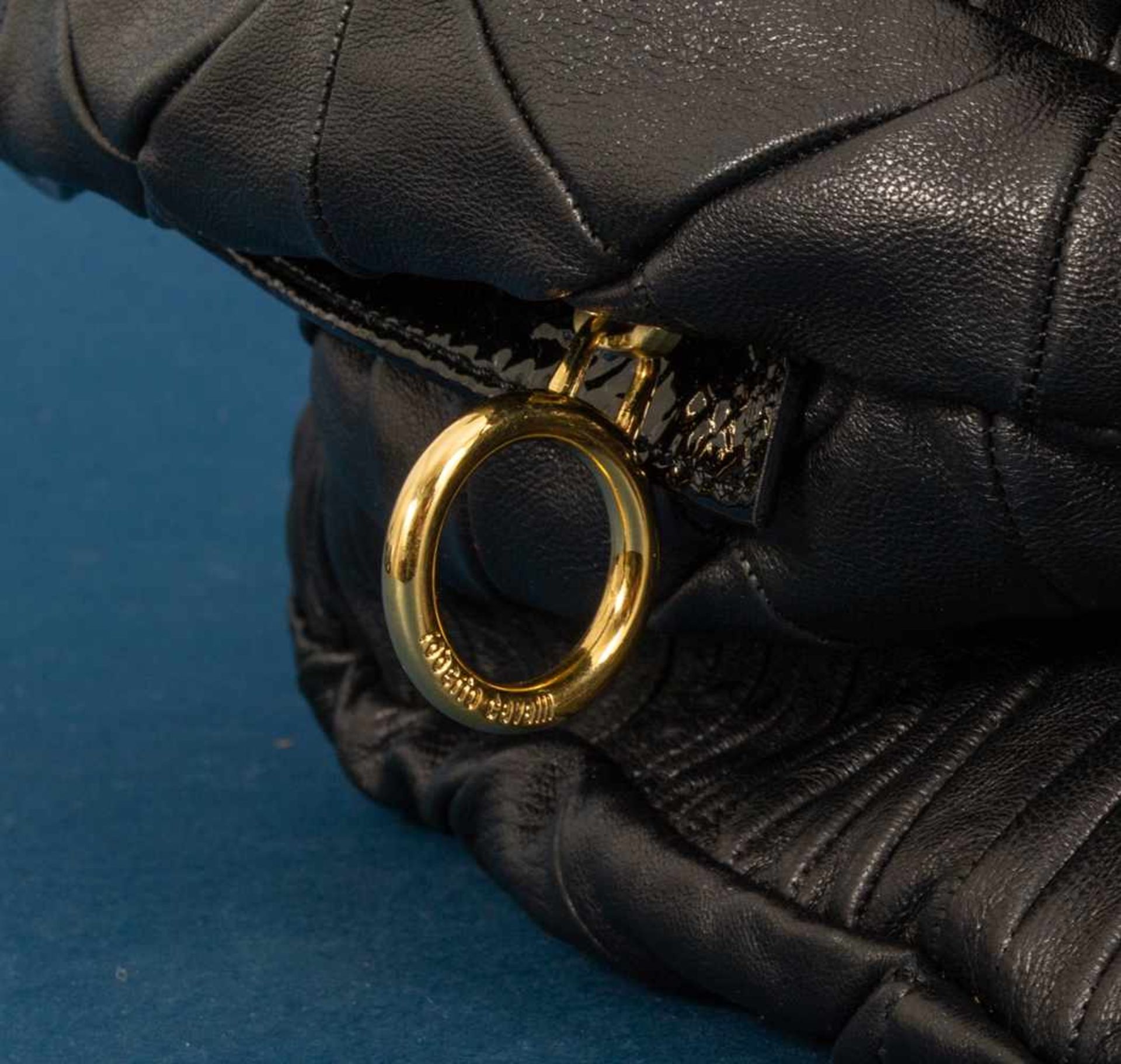 "ROBERTO CAVALLI" - exklusive Damenhandtasche/Carrybag. Schwarzes Leder mit vergoldeten - Bild 3 aus 14