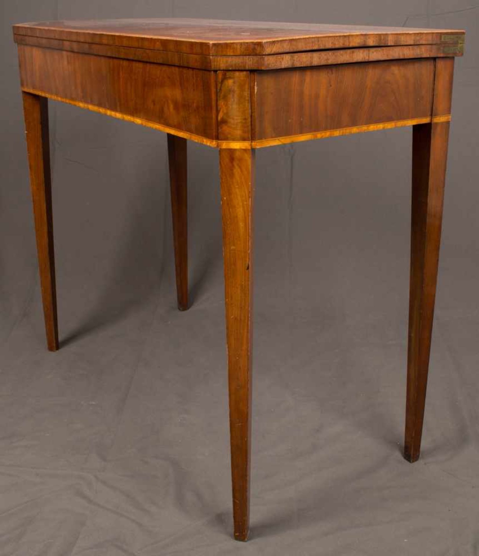 Eleganter Konsoltisch, Biedermeier um 1820, Mahagoni massiv u. furniert; unterer Abschluss des - Bild 6 aus 22