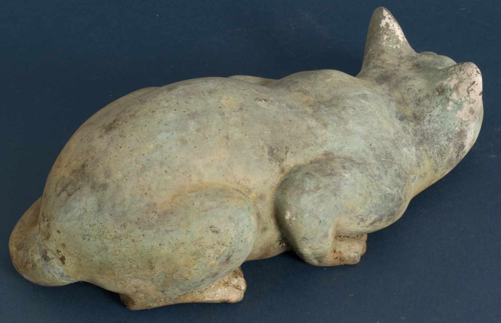 "Anpirschende, lauernde Katze" - Messing oder Bronze, Länge ca. 37 cm, grünlich - bläuliche - Image 5 of 12