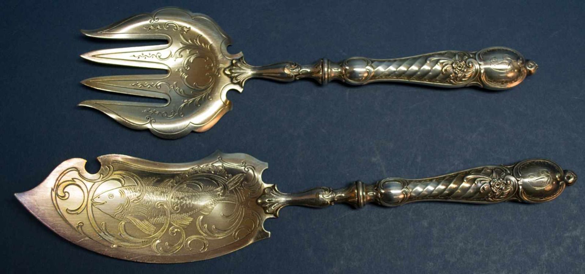 Prachtvolles Fisch-Vorlegebesteck, Historismus um 1890, WMF, versilbertes Weißmetall mit teils