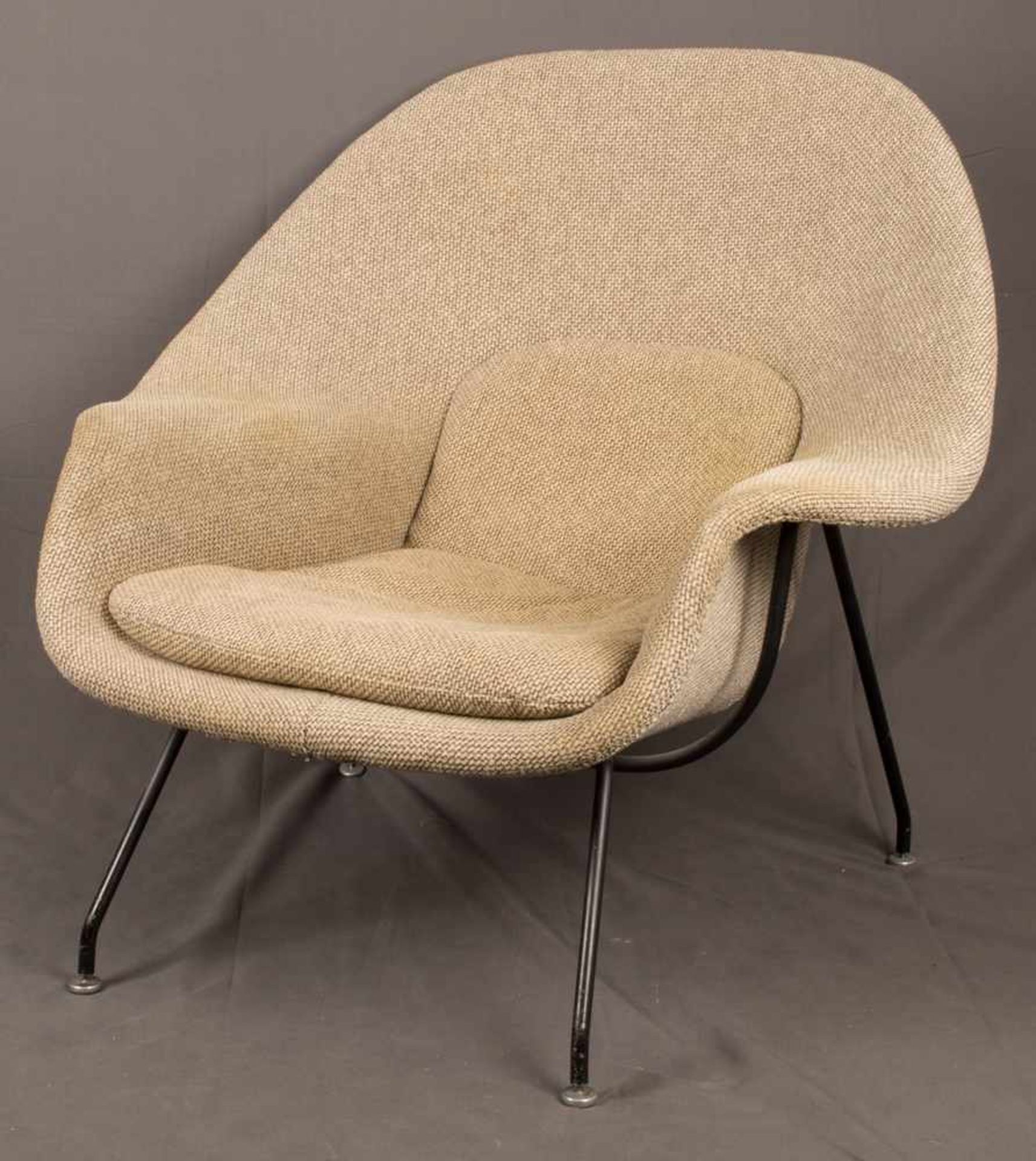 "WOMB" - Chair & Ottomane, designed by Eero Saarinen (1910 - 1961), Hersteller (wohl) Knoll - Bild 4 aus 16