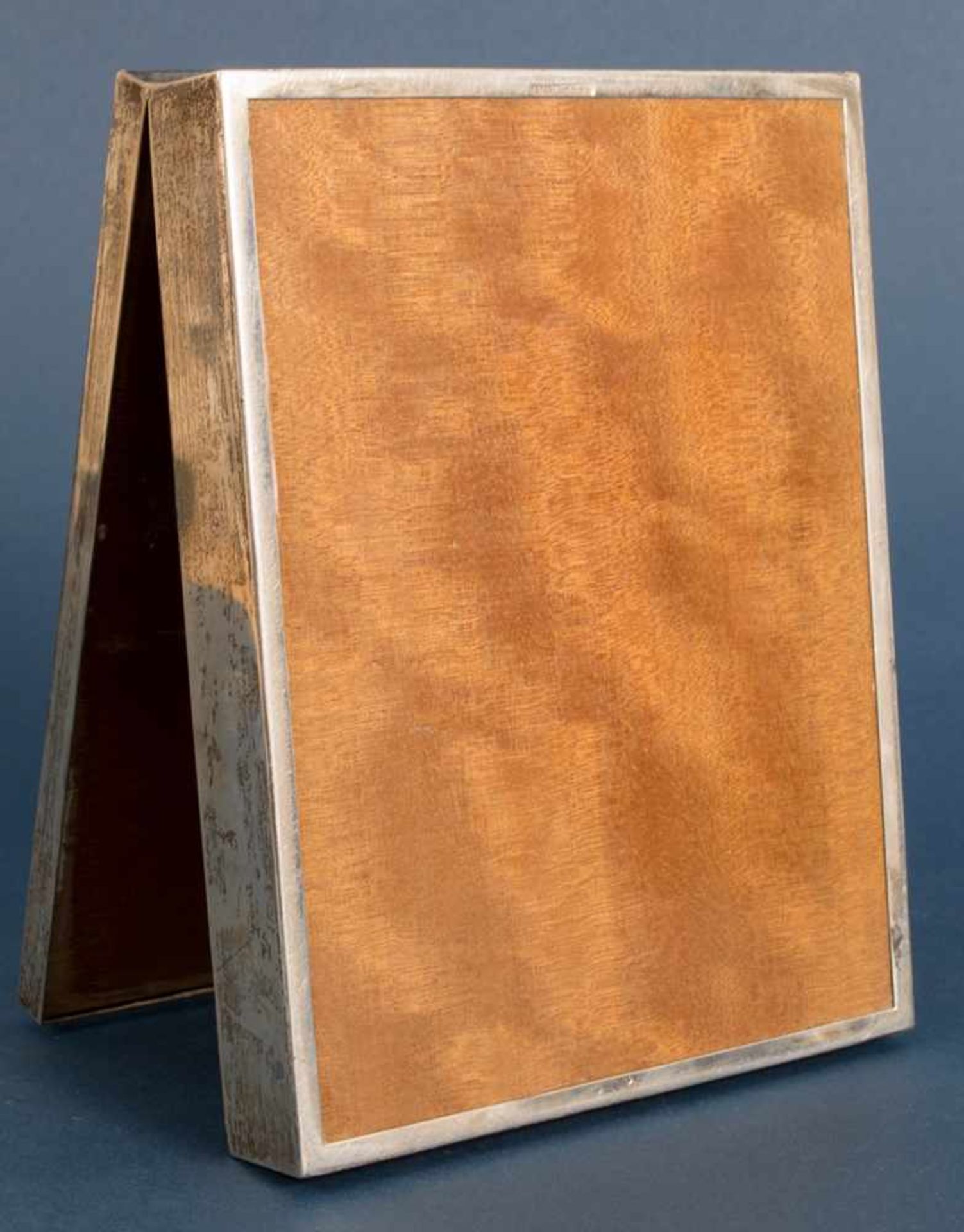 Großes Zigarettenetui, 925er Sterlingsilber, innen mit Holz ausgekleidet, ca. 4 x 22 x 17 cm. Deckel - Bild 8 aus 10