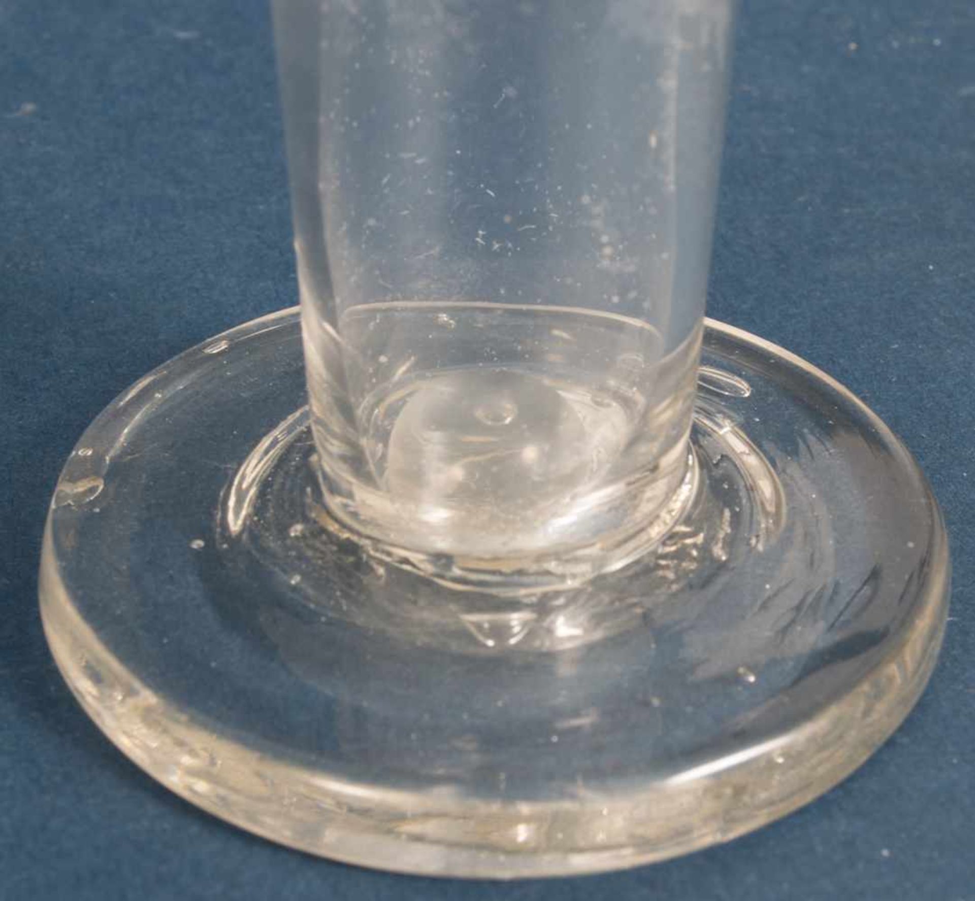 Antikes Lauenstein`er - "WACHTMEISTER" - Trinkglas/Schnapsglas/Likörglas, 19. Jhd., farbloses - Bild 5 aus 6