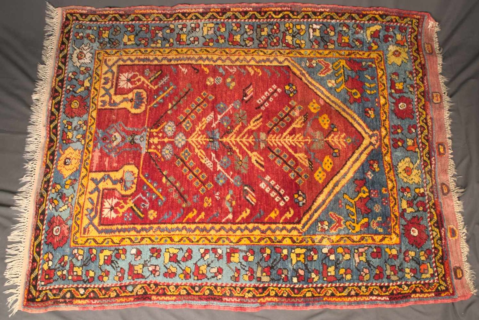 Antiker anatolischer KULA - Gebetsteppich, Türkei 19./20.Jhdt., ca. 130 x104 cm, stellenweise alt - Bild 2 aus 10