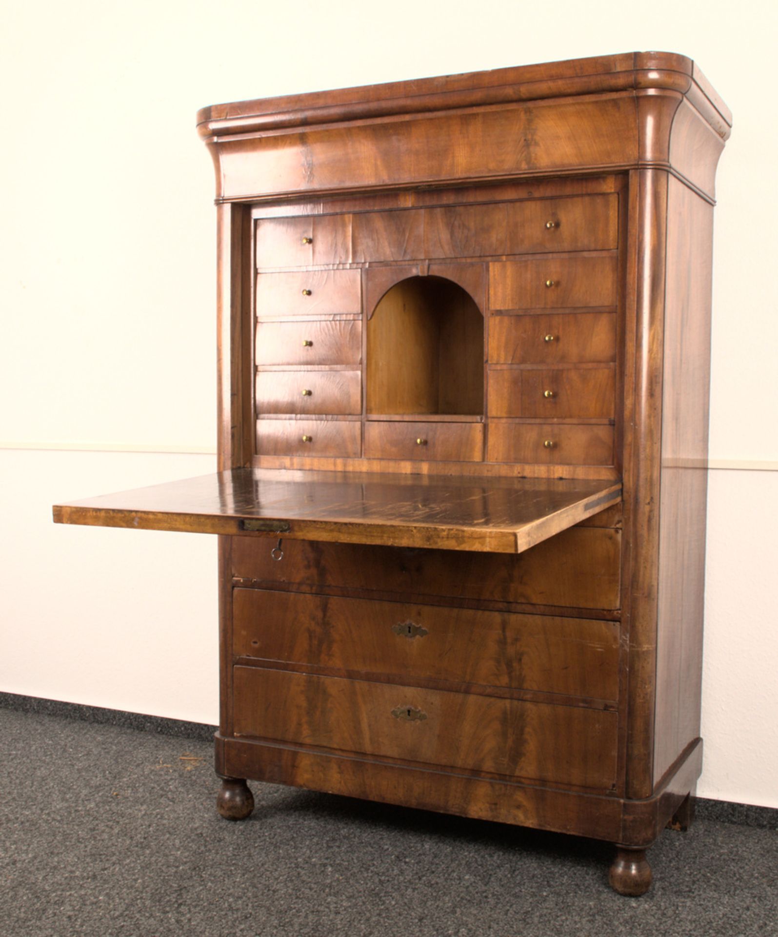 Antiker Biedermeier Standsekretär, deutsch um 1840. Mahagoni massiv & furniert. Formschöner,