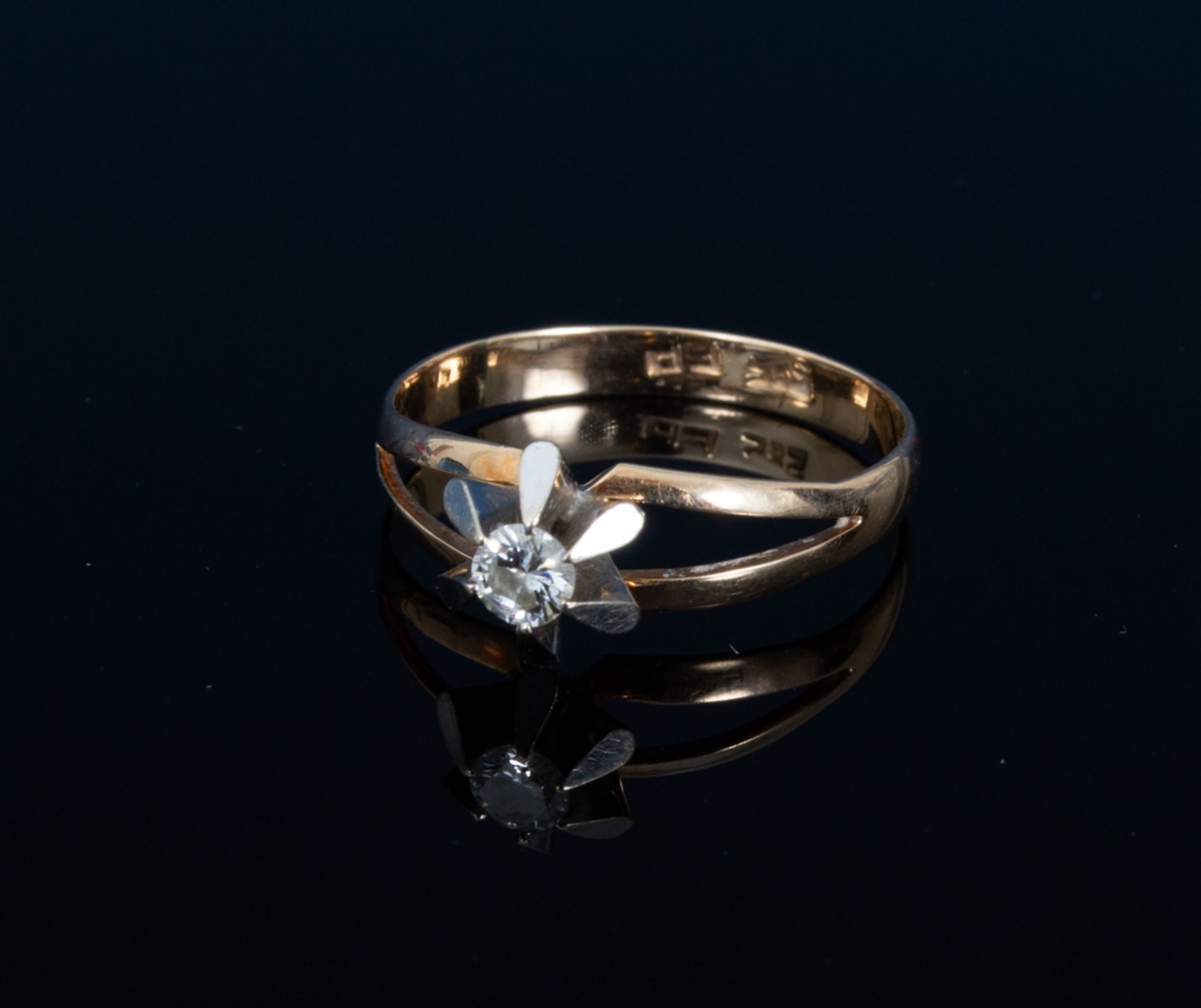 Diamantring. 585er Rosegold mit Diamant in weiß von ca. 0,16 ct (lt. Ringschiene). - Bild 4 aus 4