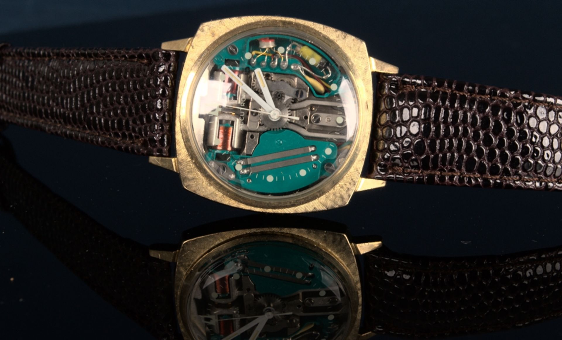 "BULOVA ACCUTRON" Herrenarmbanduhr der 1960er/70er Jahre in optisch sehr schöner Erhaltung. - Image 8 of 9