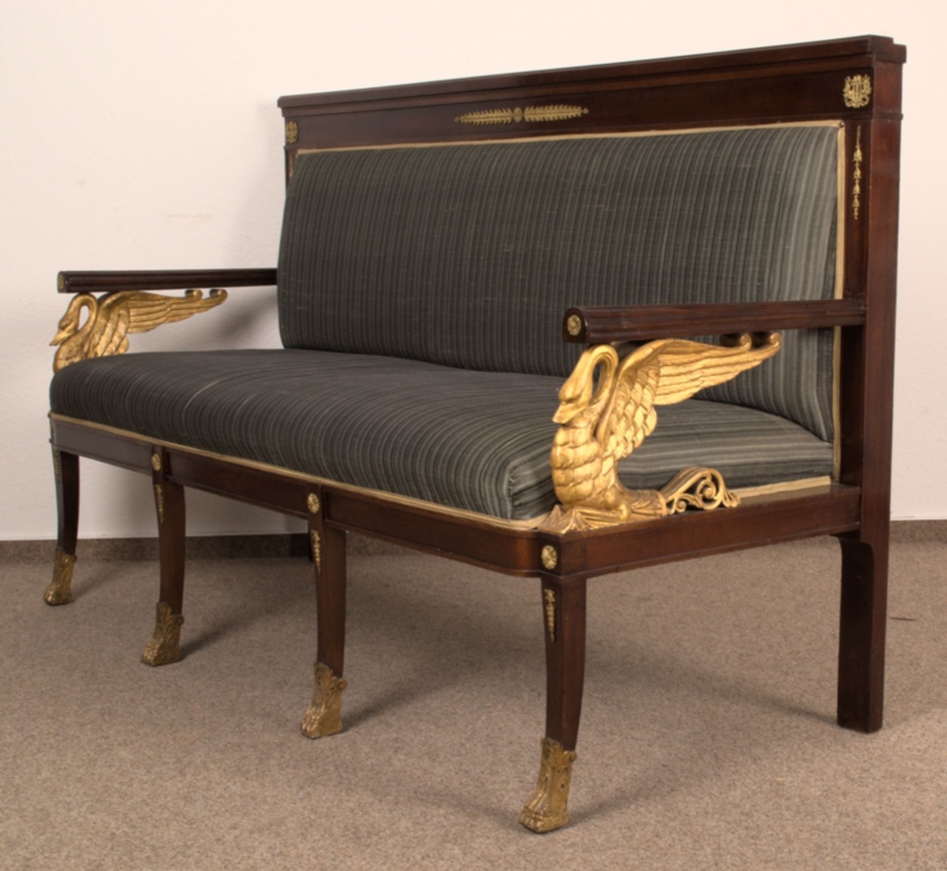 Elegantes Sofa/Sitzbank sog. "Kanapee", Second Empire, Frankreich um 1900. Mahagoni massiv & - Bild 6 aus 27