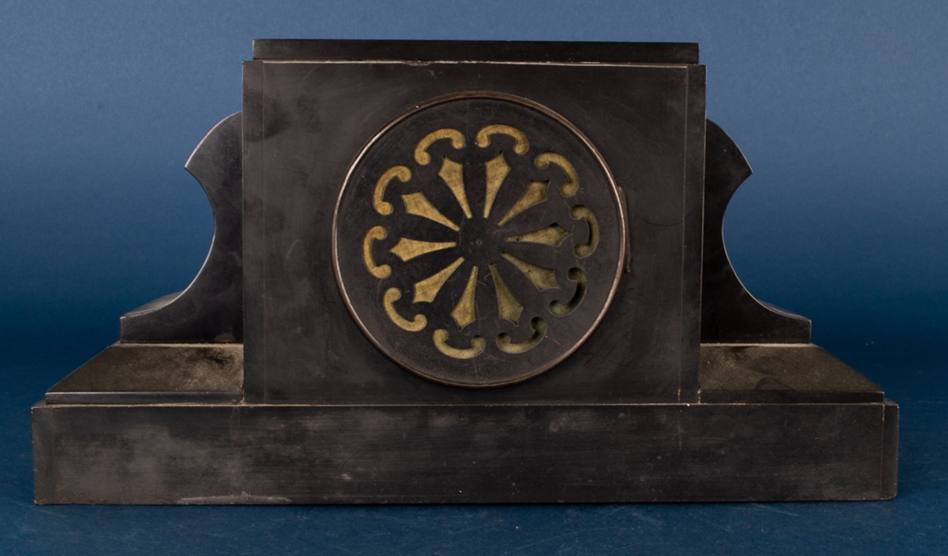 Antike Kaminuhr, schwarzes Marmorgehäuse, Frankreich um 1900, Messingvollplatinenwerk mit Schlag auf - Image 5 of 8