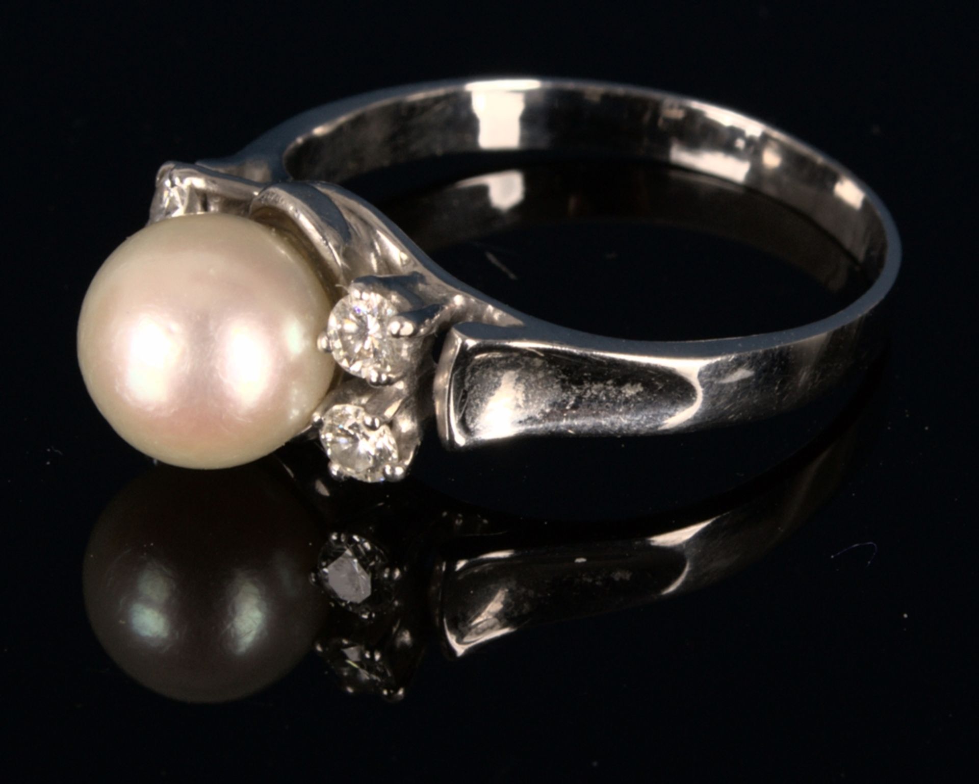 Prächtig eleganter 14 K Weißgold Ring mit gr. Perle umgeben von 4 Diamantsplittern, ungepunzt/ - Bild 2 aus 8
