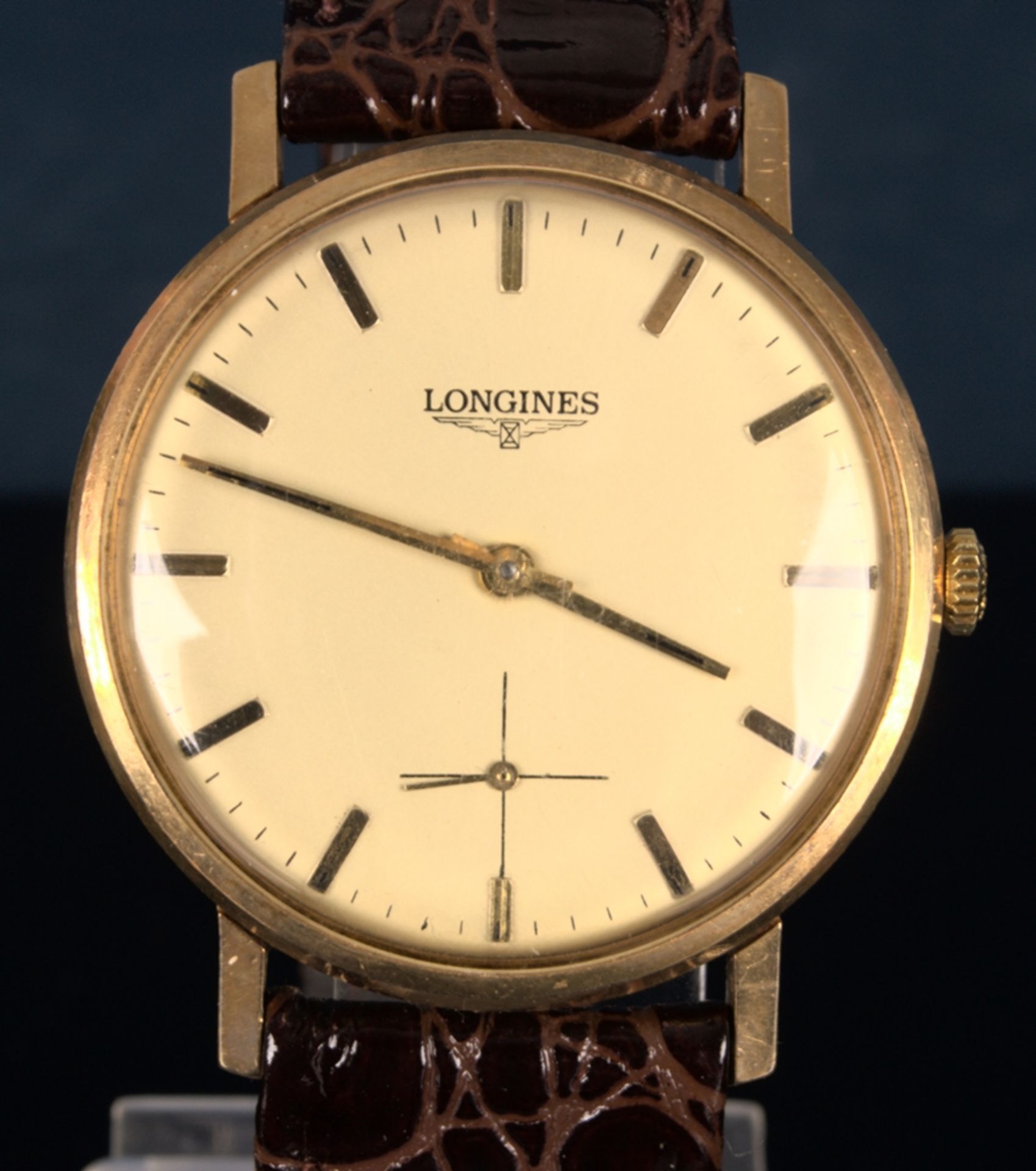 "LONGINES" - Elegante, goldene Herrenarmbanduhr der Marke Longines. Gehäuse in 18 K Gelbgold, - Image 3 of 12
