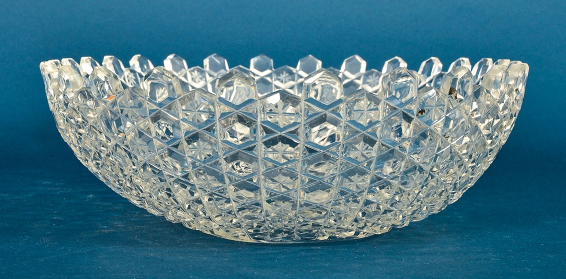 Große, ovale Kristallglas Schüssel, Länge ca. 38 cm, sehr schöner Erhalt, wohl 1930er Jahre. - Image 2 of 4