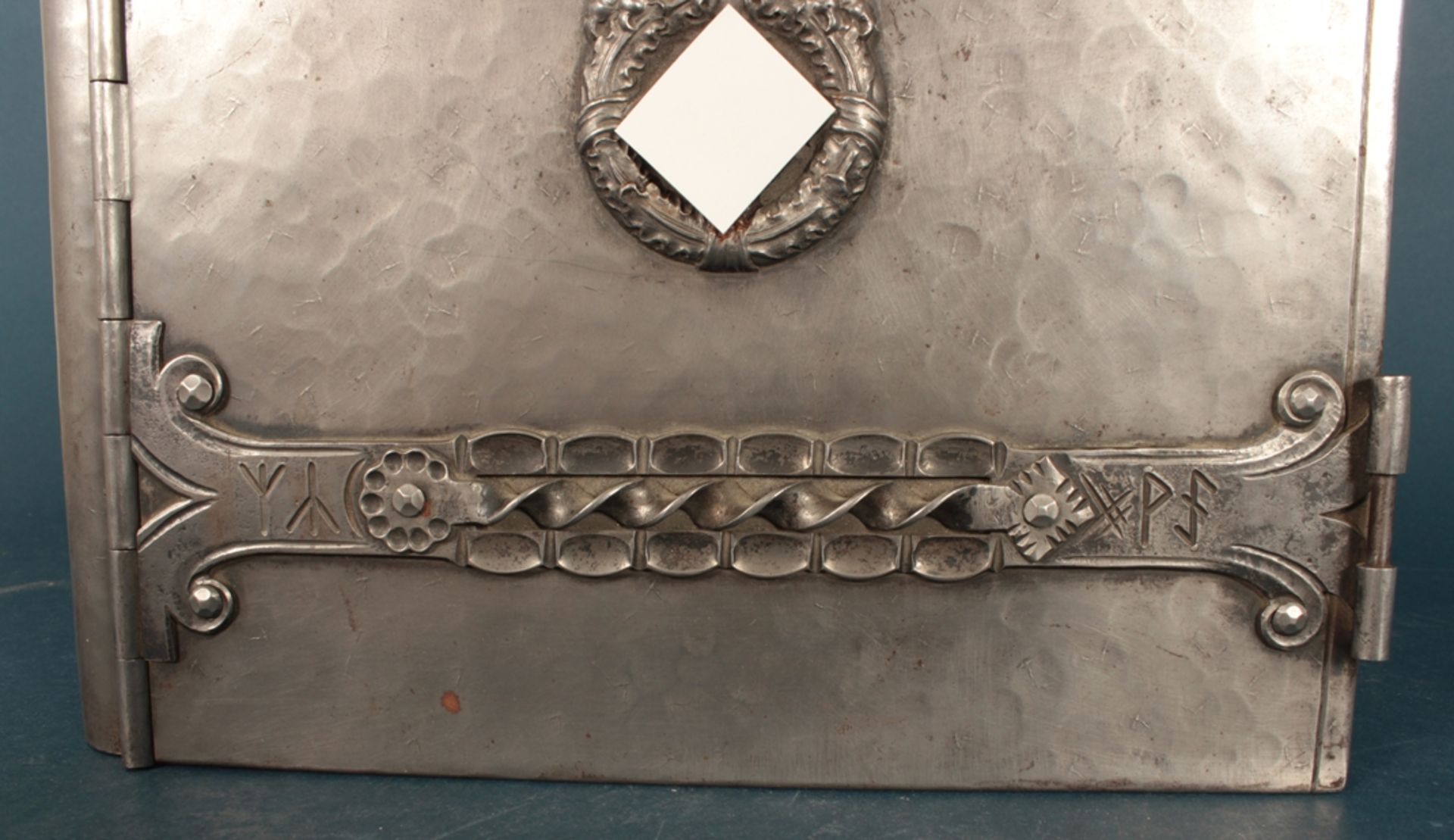 Einzigartiger BUCHDECKEL/BUCHEINBAND - massives Eisen, handgeschmiedet, applizierter, gravierter - Bild 19 aus 22