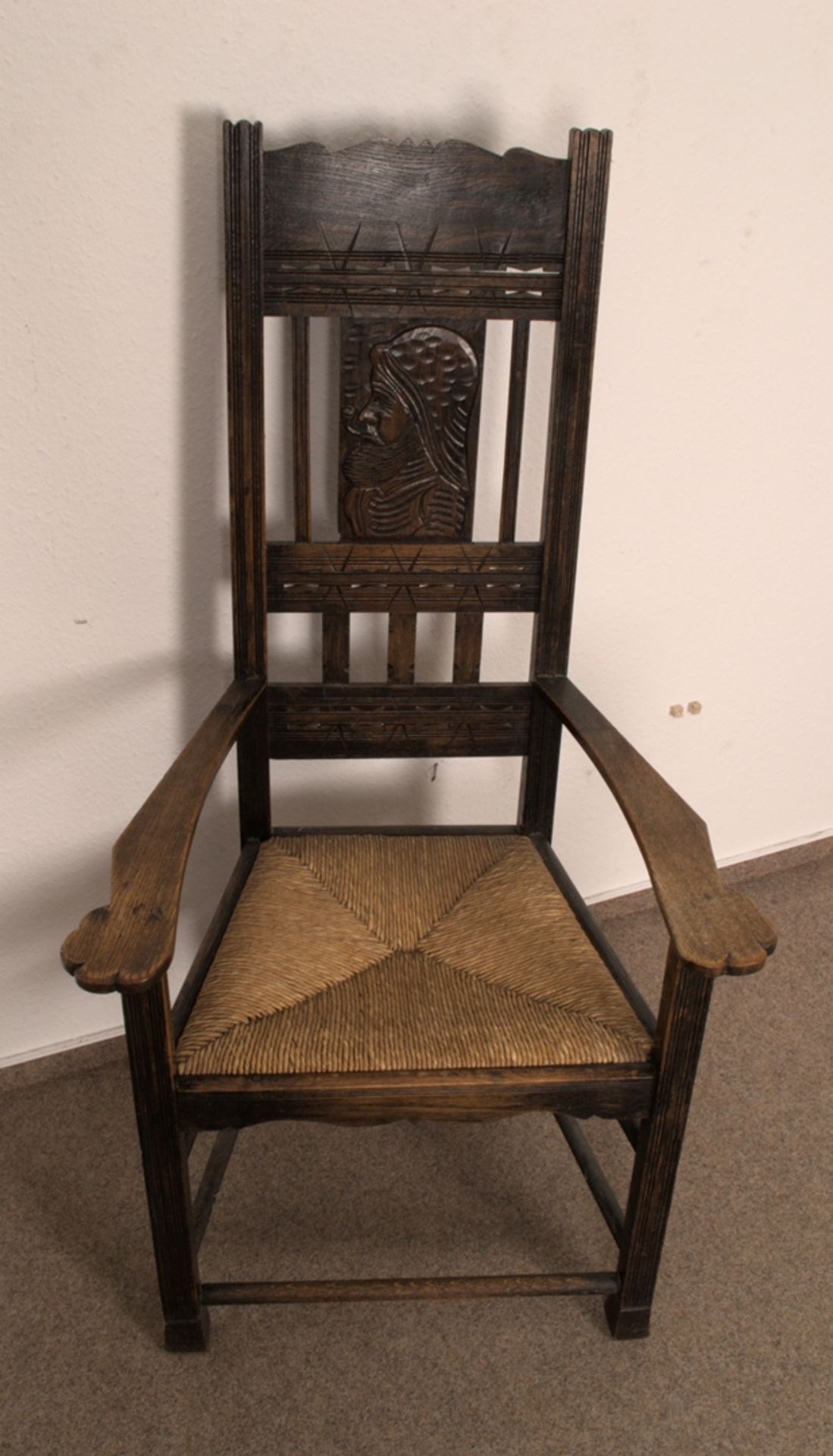 Antiker Hochlehner Armlehnstuhl, in Worpsweder-Manier gefertigter Eichenstuhl mit figürlich - Bild 5 aus 9