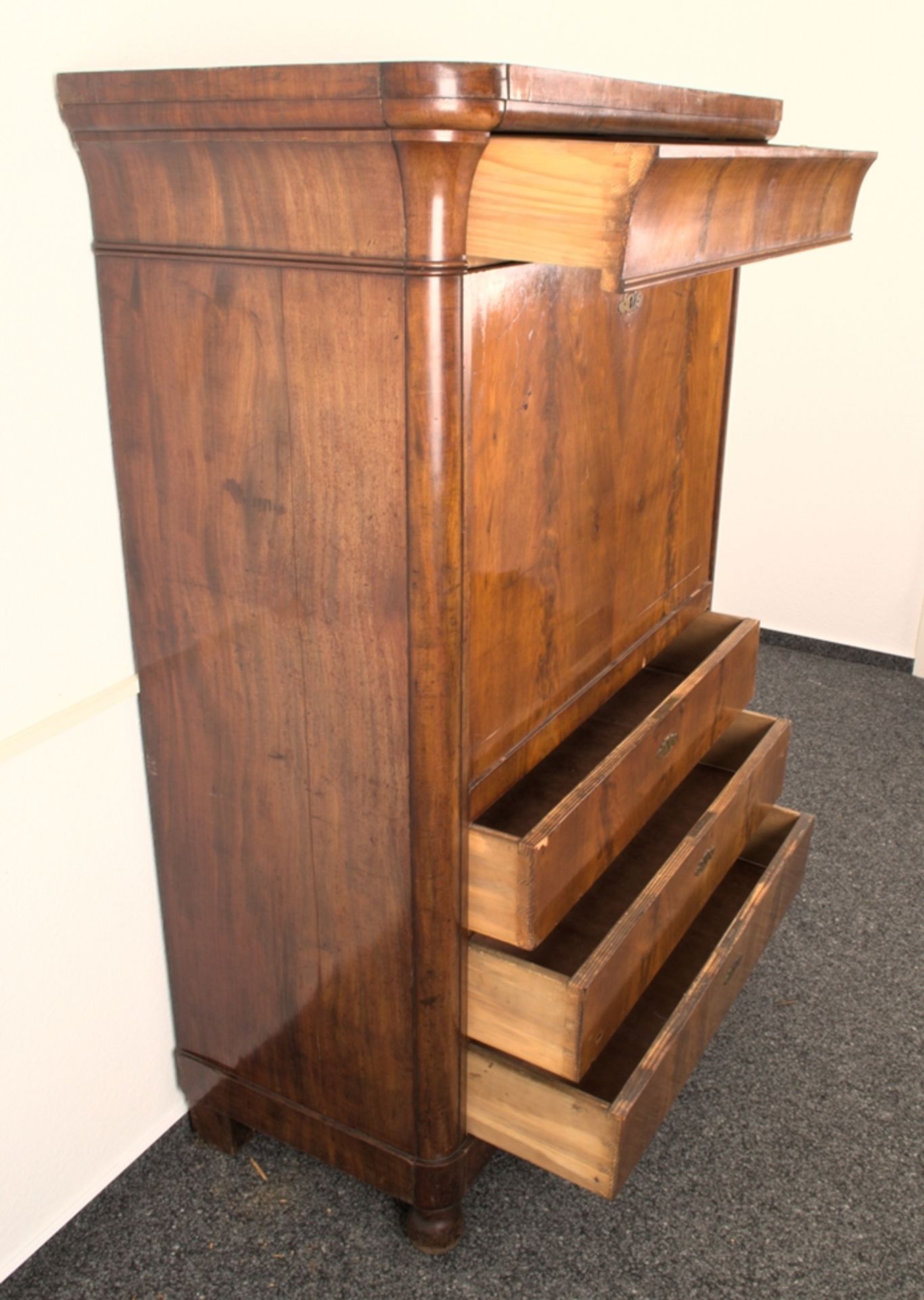 Antiker Biedermeier Standsekretär, deutsch um 1840. Mahagoni massiv & furniert. Formschöner, - Bild 19 aus 22