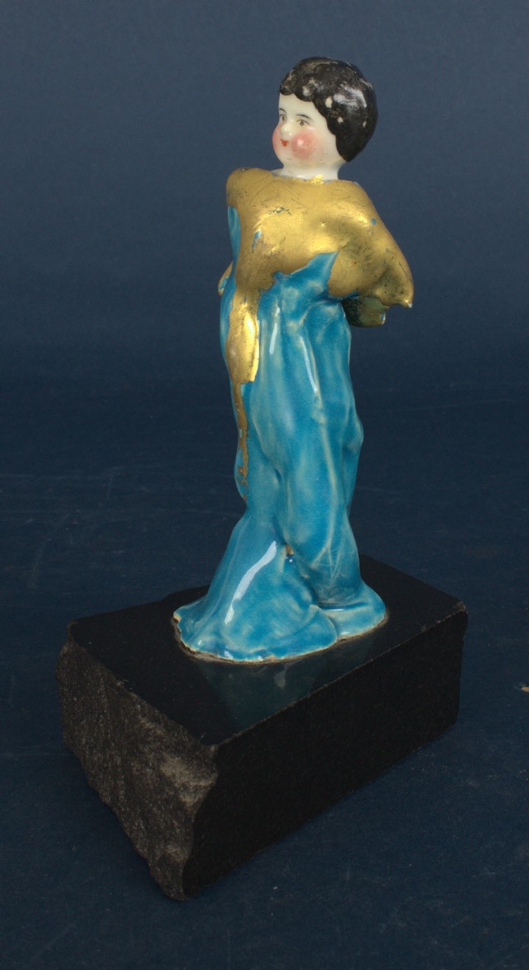 "Engel in Bleu" - figürliche Komposition aus versch. Werkstoffen des Johann Dietrich Griemsmann ( - Bild 3 aus 12