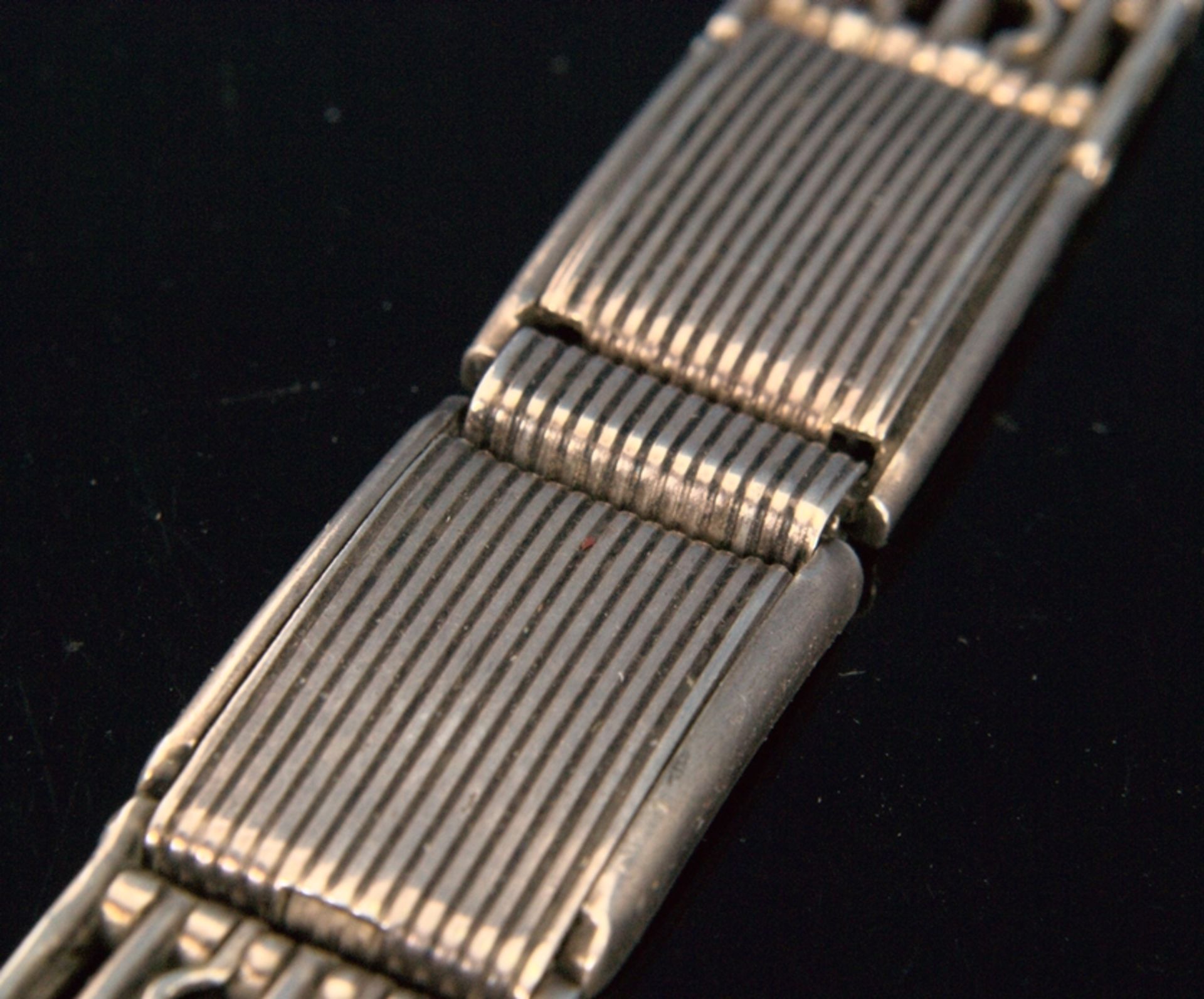 Russisches Armband für eine Herrenarmbanduhr, mehrgliedriges, teilweise durchbrochen gearbeitetes - Bild 11 aus 11